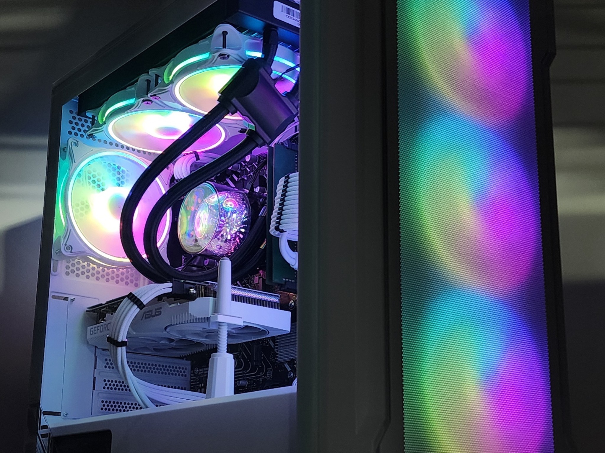 Gaming PC i3-14100F 16GB RAM 500GB SSD RTX 3060 8GB Windows 11 Computer