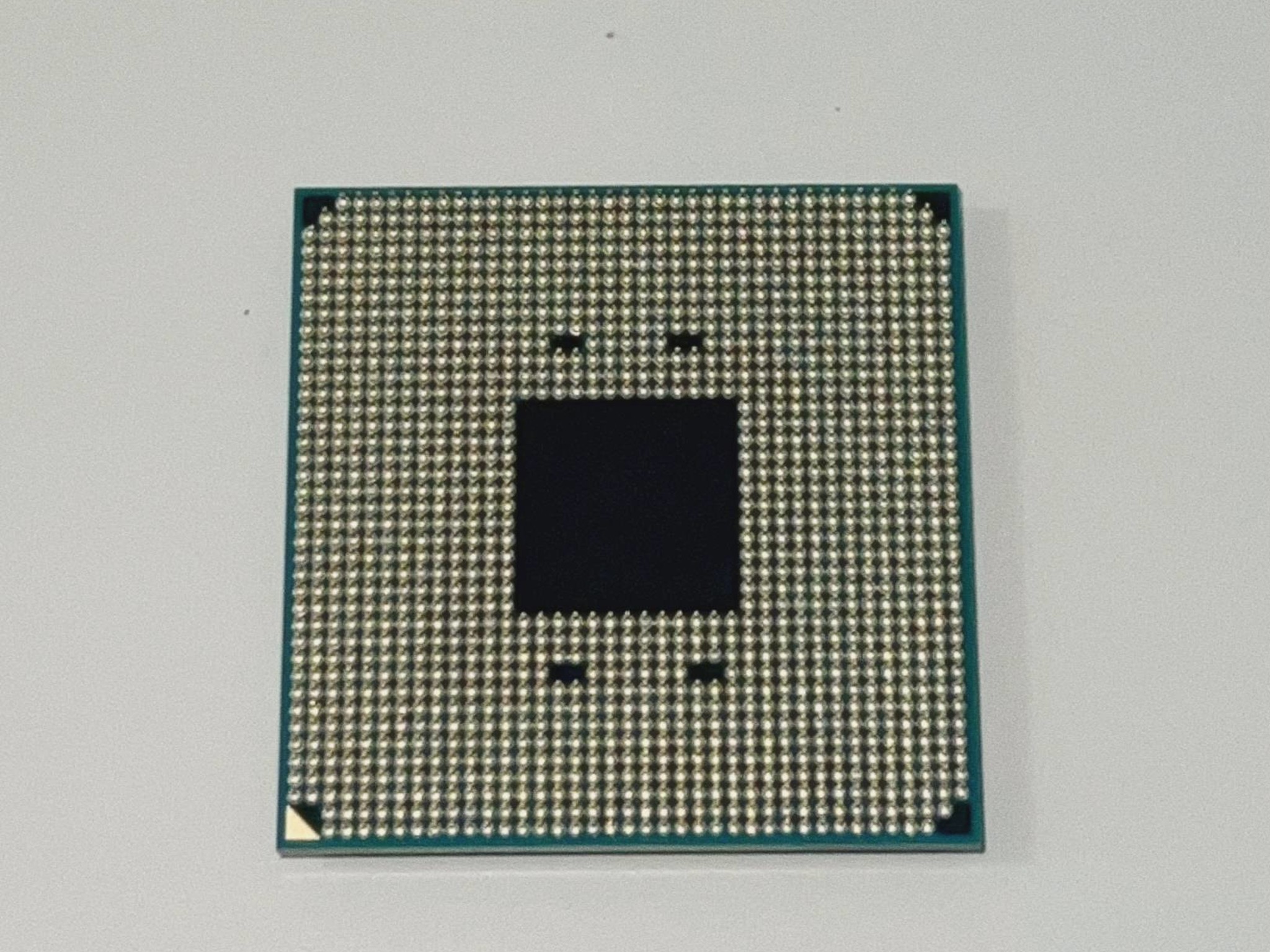 AMD Ryzen 3200G