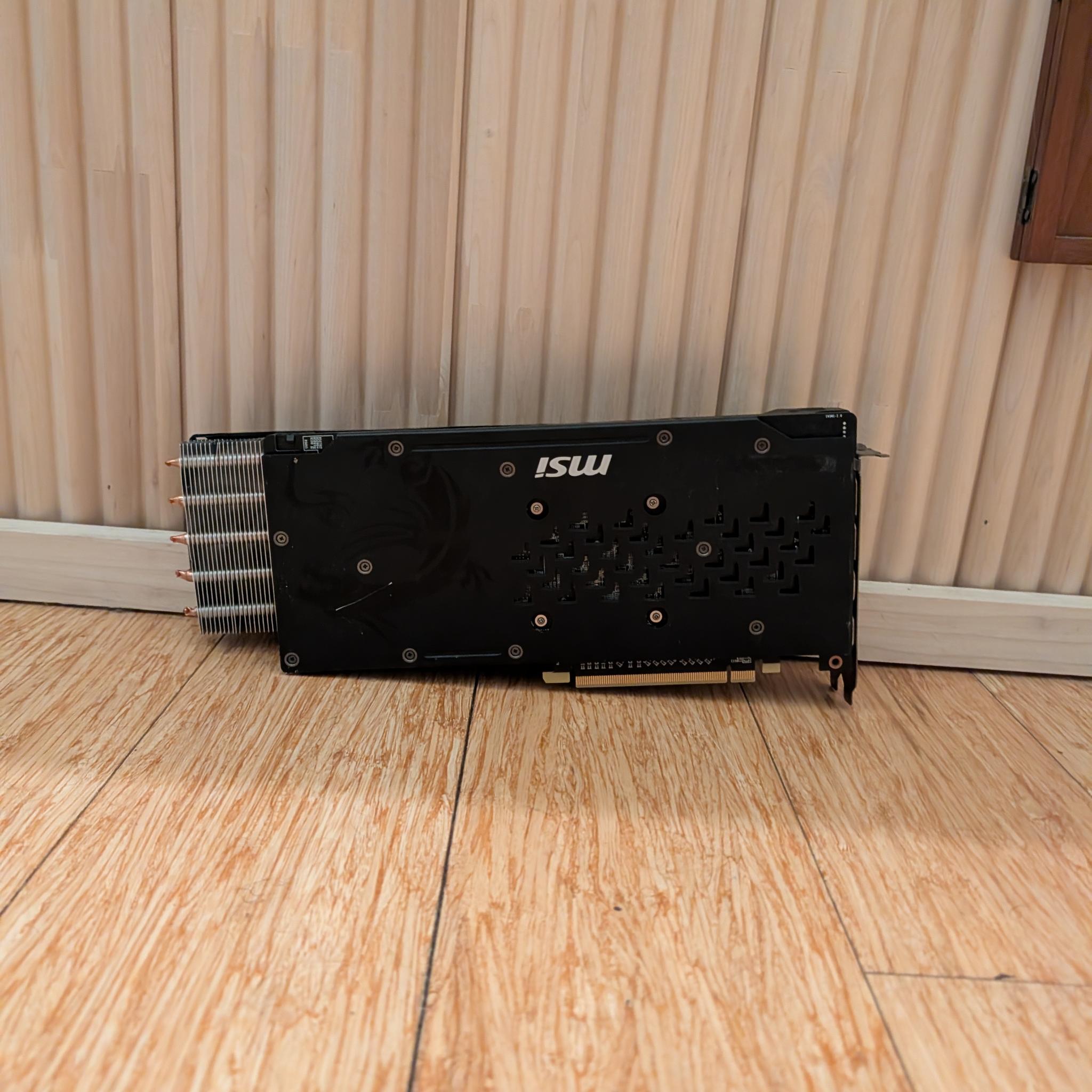 MSI Radeon RX 570 ARMOR 8G Aftermarket Cooler