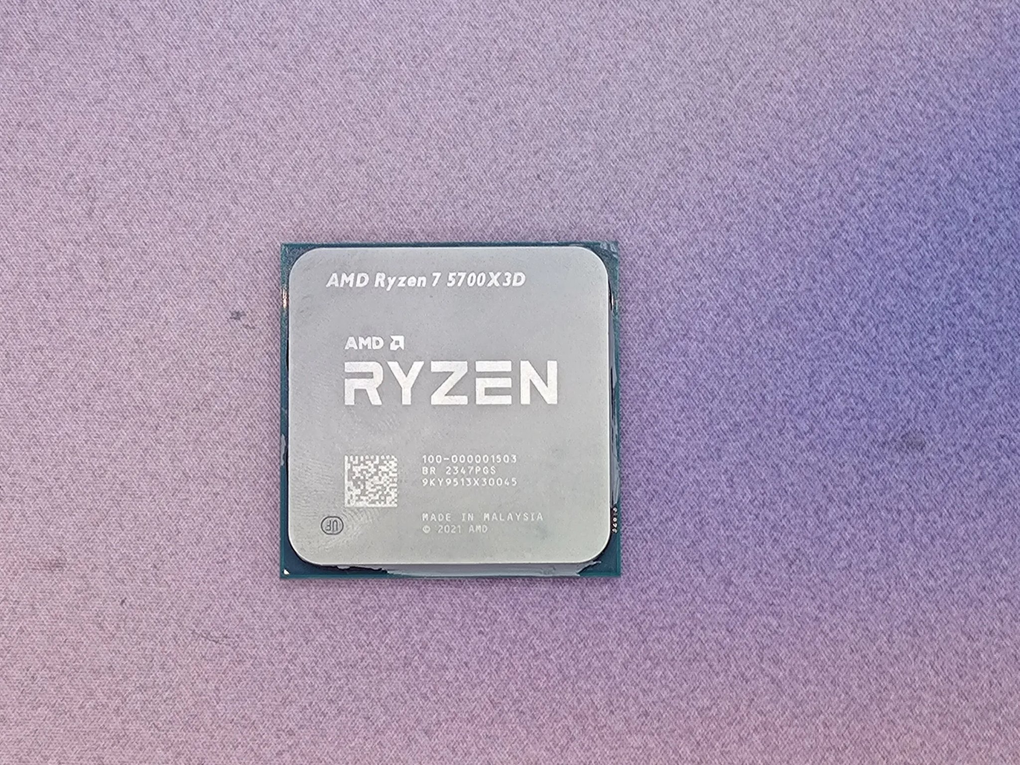 AMD Ryzen 7 5700X3D Processor