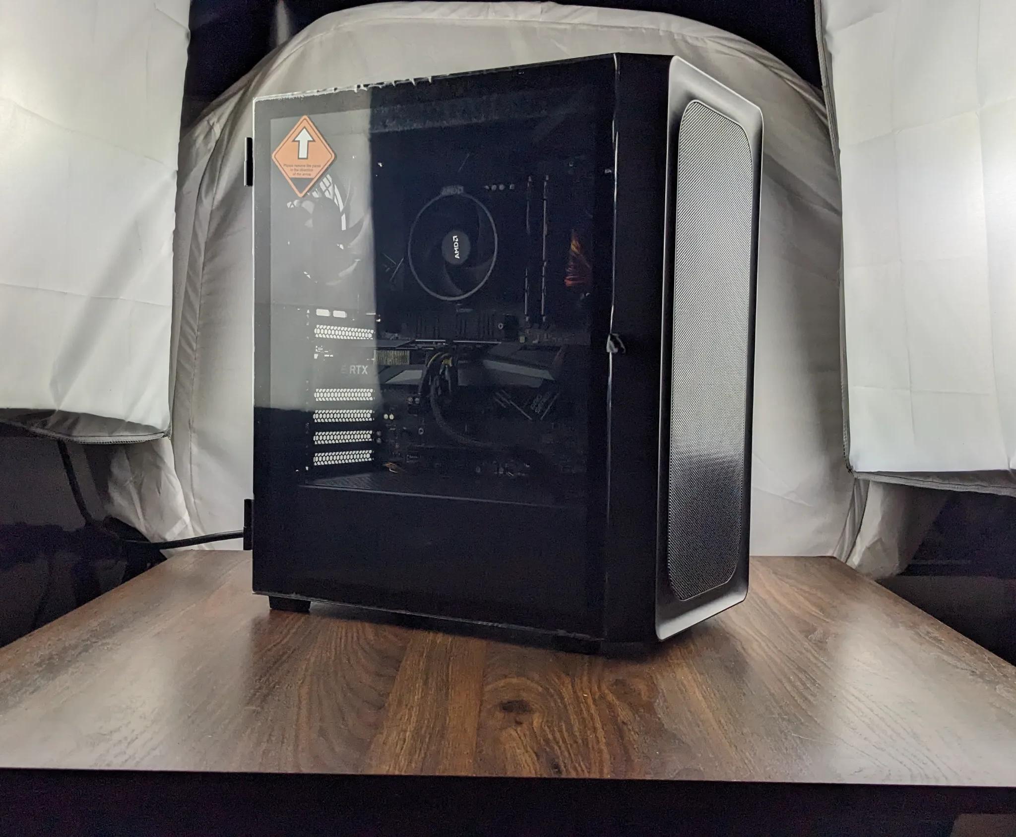 Custom 3060TI, AM5 Ryzen 5 8600G, 2x8GB 6000mhz, 1TB NVMe