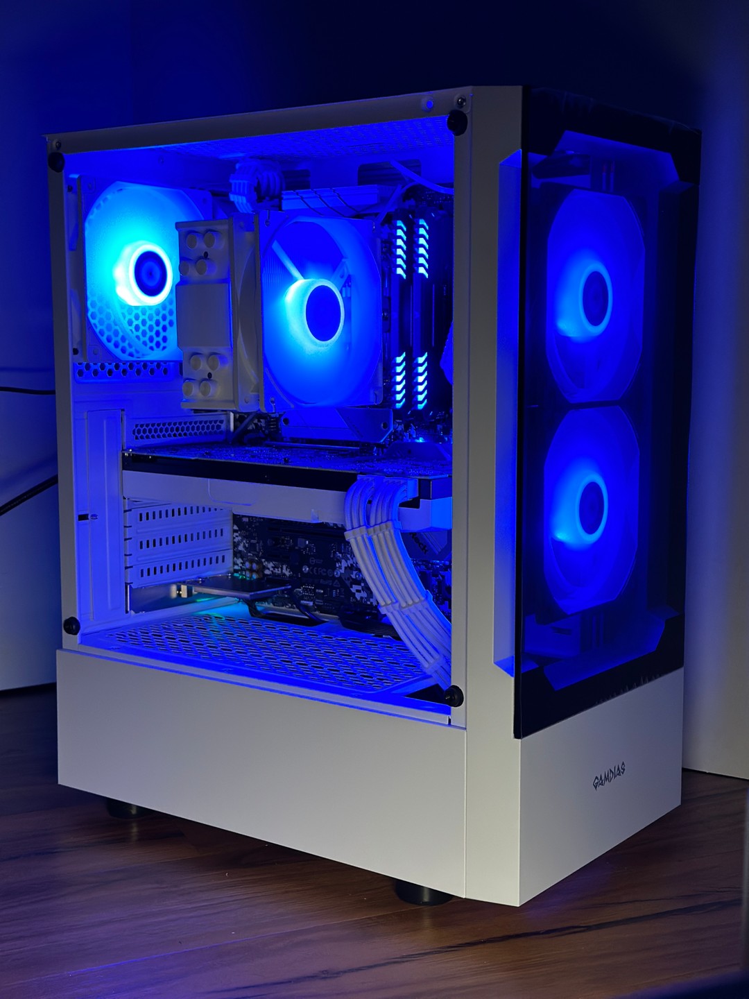 Windowsデスクトップ Ryzen5 3500 RTX2070 DDR4 16GB RTX 2070 Super | Ryzen 5 3600 | 16GB DDR4 | 512GB SSD | Win 11