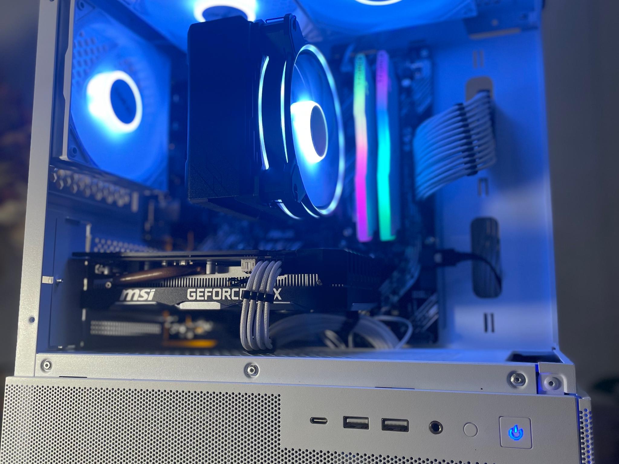 Gaming PC | GEFORCE 1660 | RYZEN 3 | 16GB RAM | WINDOWS 11 | WiFi and Bluetooth