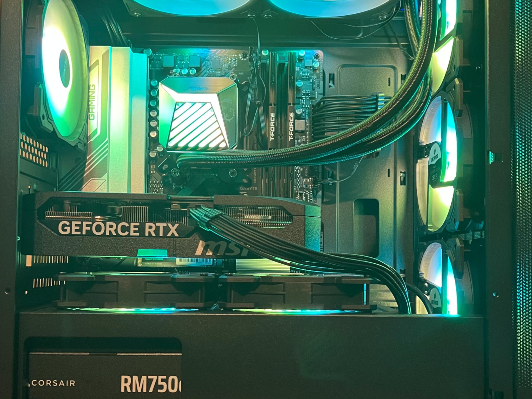 *Team Green 2.0* - Ryzen 5 9600x 32 GB DDR5 B650 MB RTX 5070 1.25 TB NVME SSD ARGB fans ALL NE...