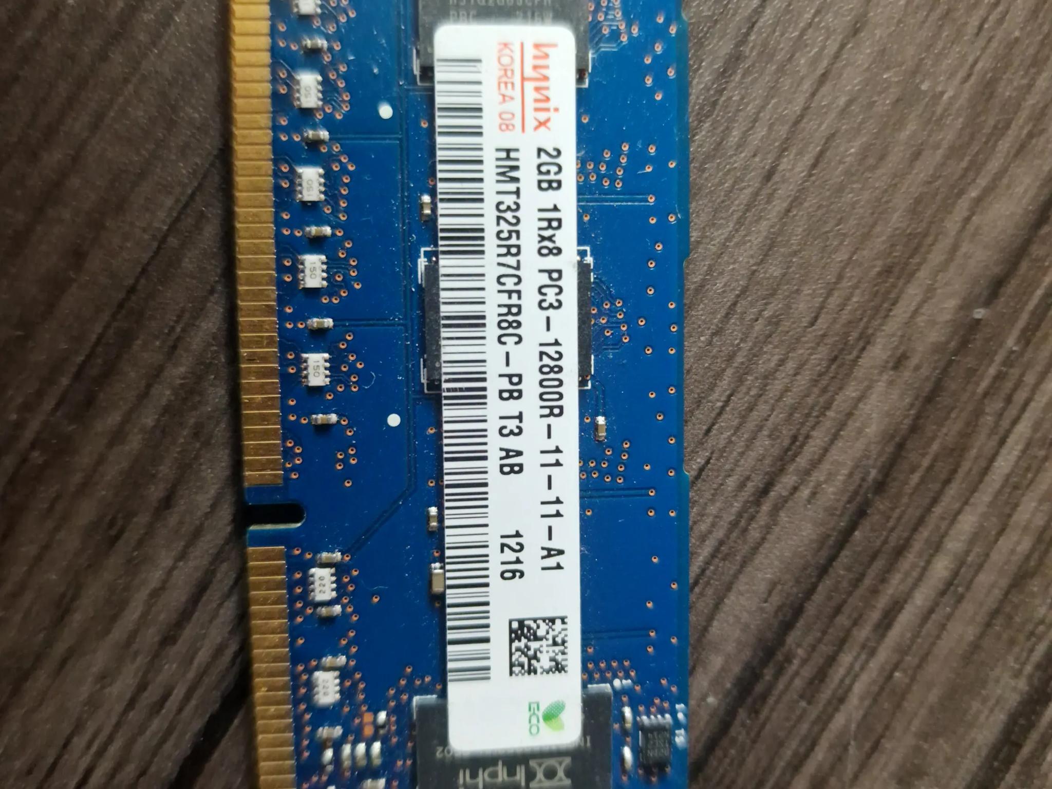 DDR3 2gb Sticks