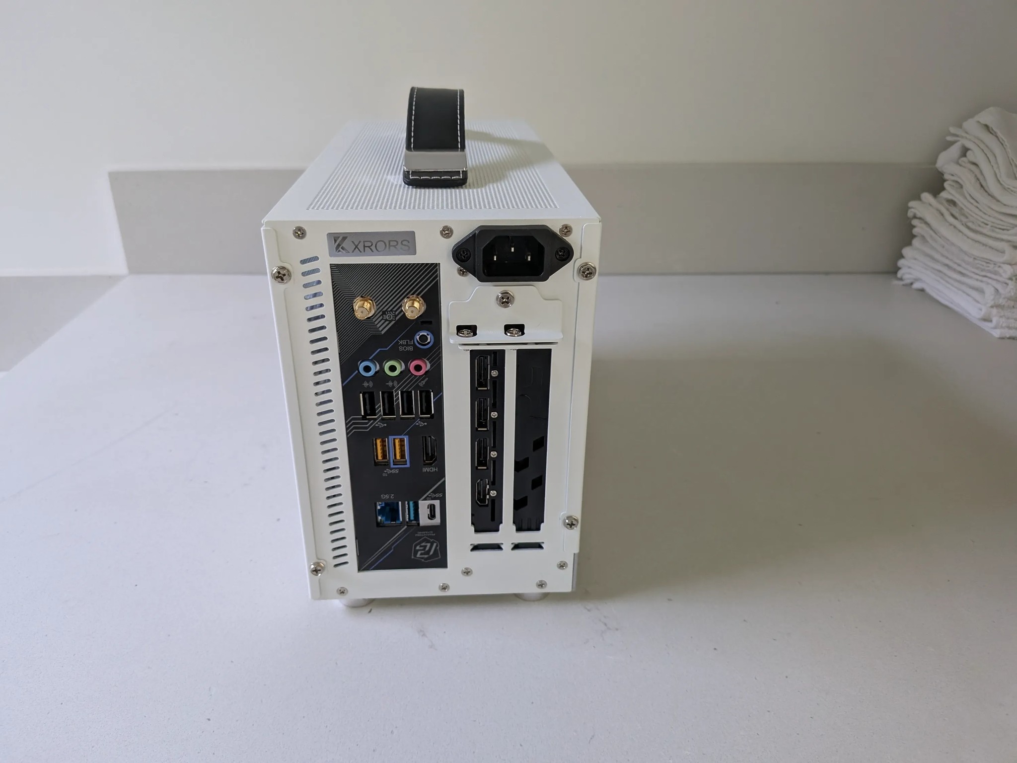 RX 9070 Mini ITX Gaming PC - Ryzen 5 7600X3D, AMD Radeon RX 9070, 64 GB DDR5, 2 TB NVME