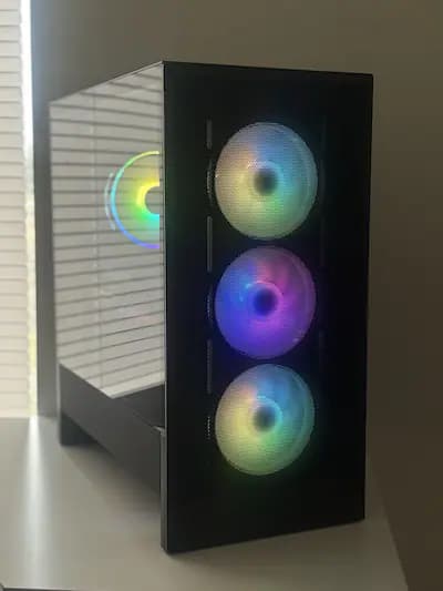 NZXT - H5 Flow RGB 2024 Compact ATX Mid-Tower Airflow PC Case - Black