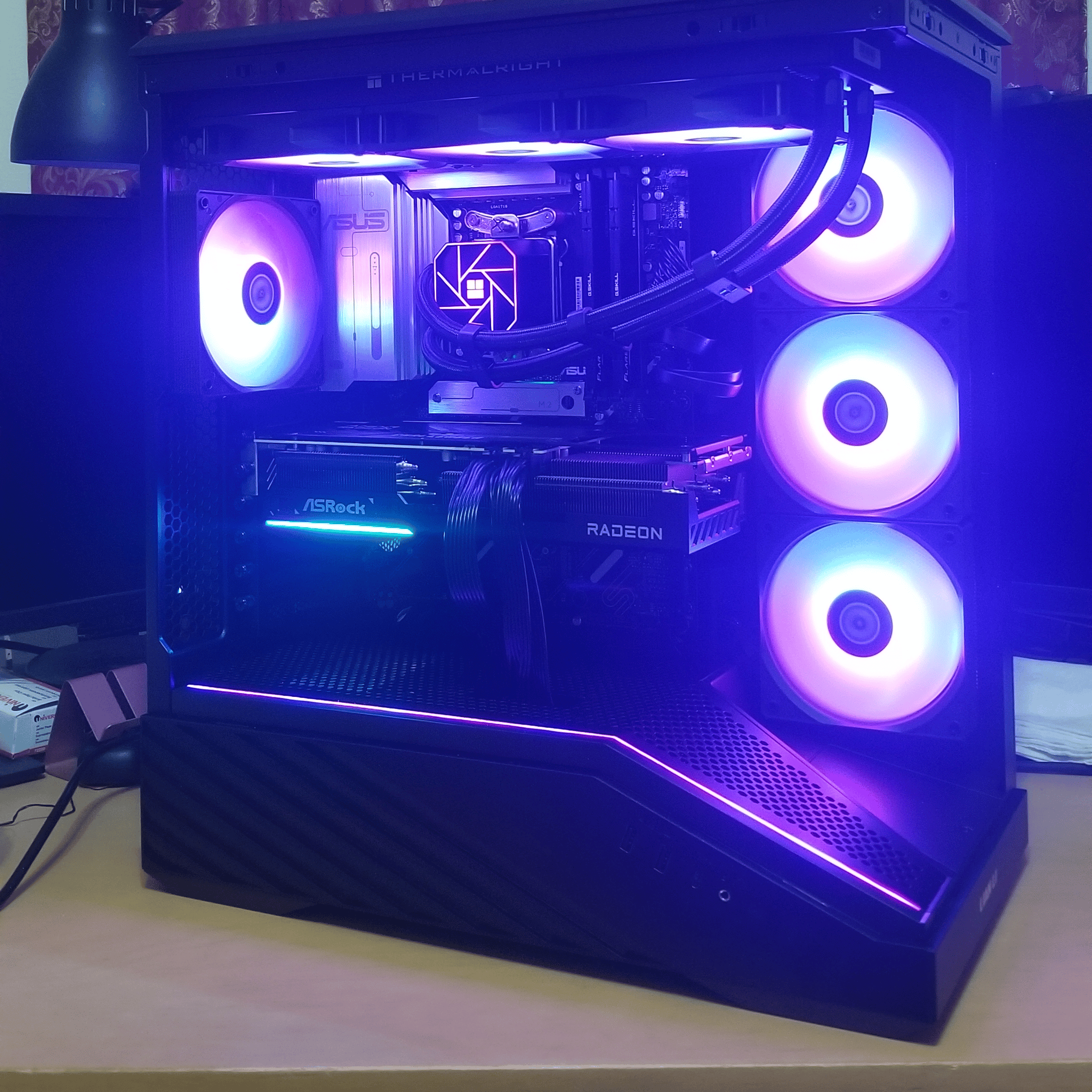 Solid Gaming PC | 9850X3D | 9070 XT | 32g DDR5-6000 | 2 Tb NVME