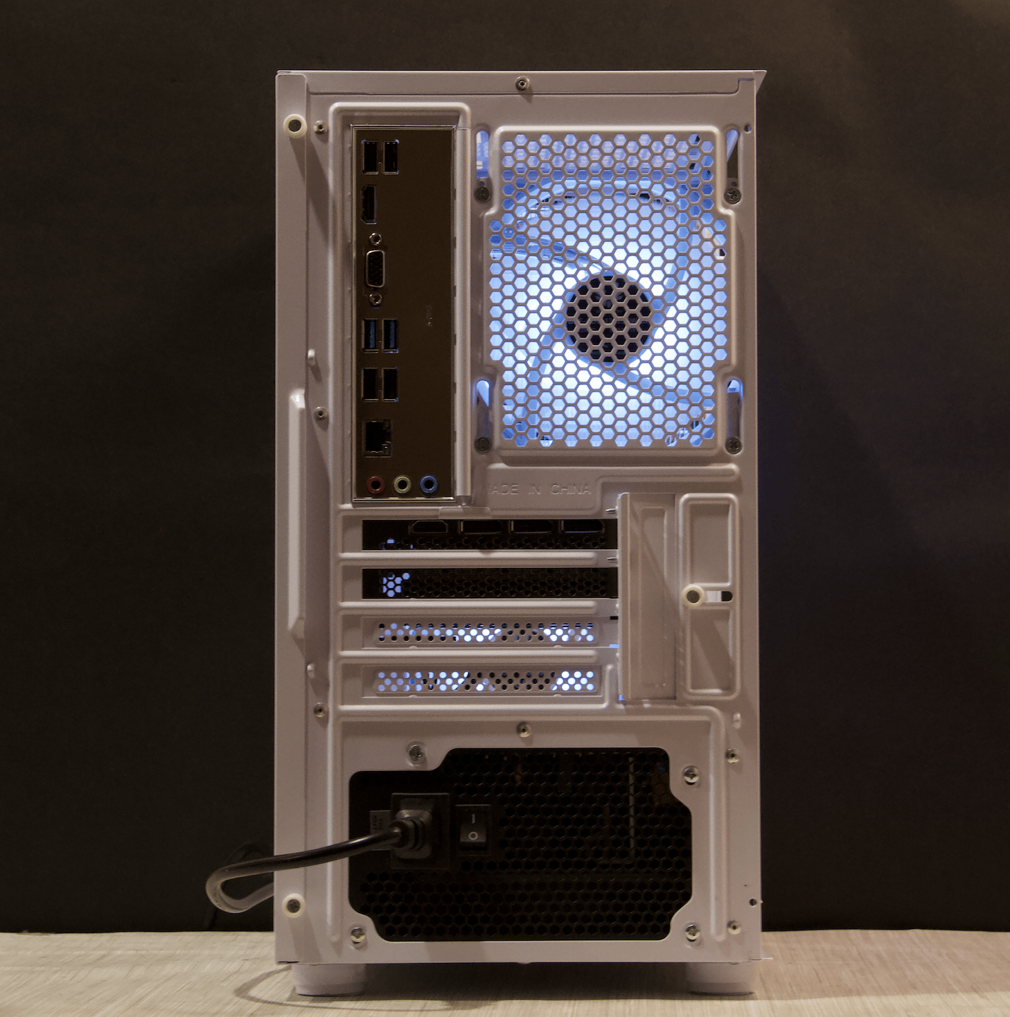RTX 3080, Ryzen 7 3700X, 32GB DDR4, 1TB NVMe SSD, WiFi - Custom Gaming PC