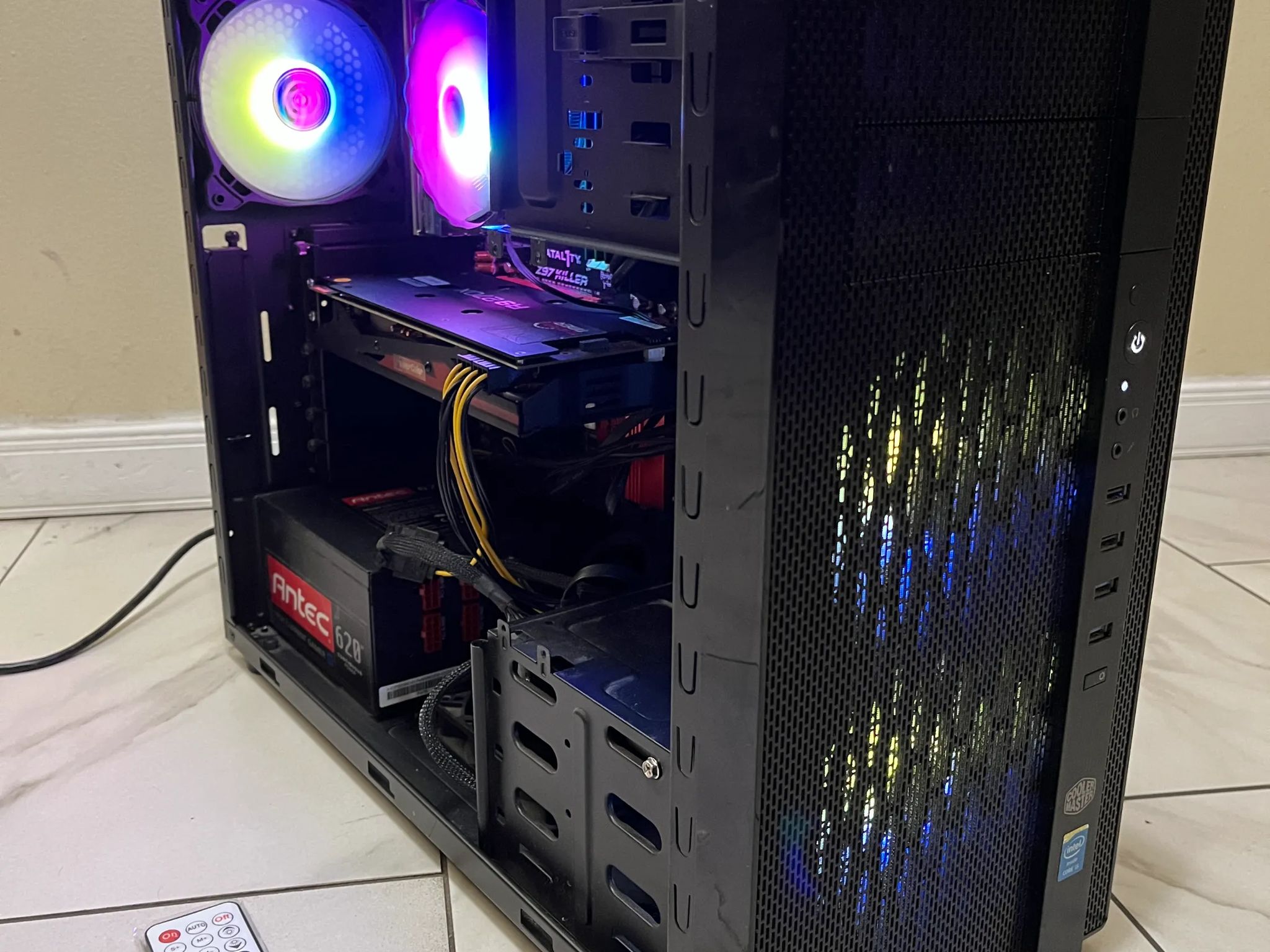 🔥 Budget RGB Gaming PC – R9 270x, Intel Core i5, 12GB RAM, 256GB SSD+1TB HDD, with RGB Remote