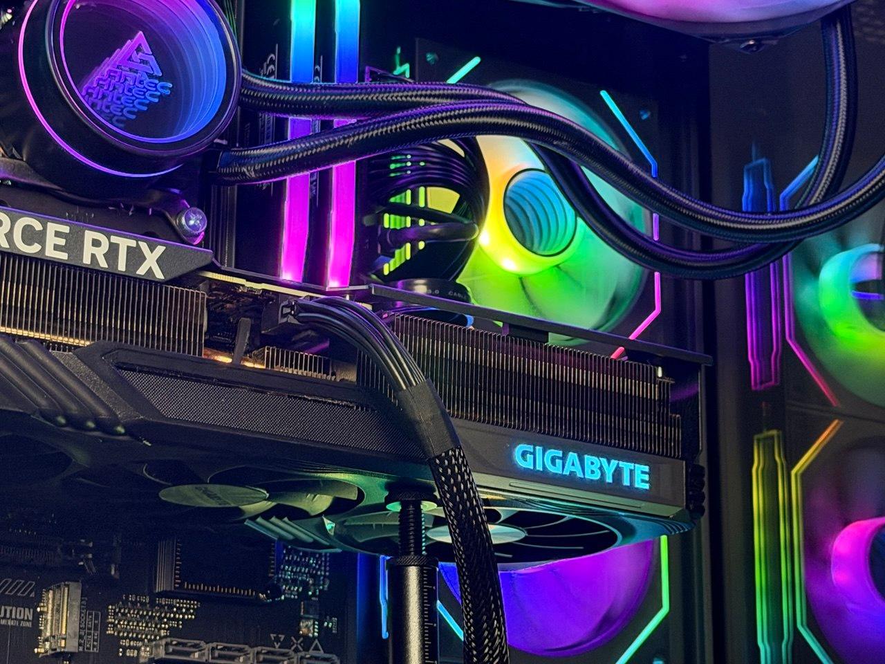 FREE SHIP 🖤🌈 Black RGB Gaming PC | RTX 4070 Ti Super 16 GB | Ryzen 7 7700 | 1TB SSD | 32 GB DDR5