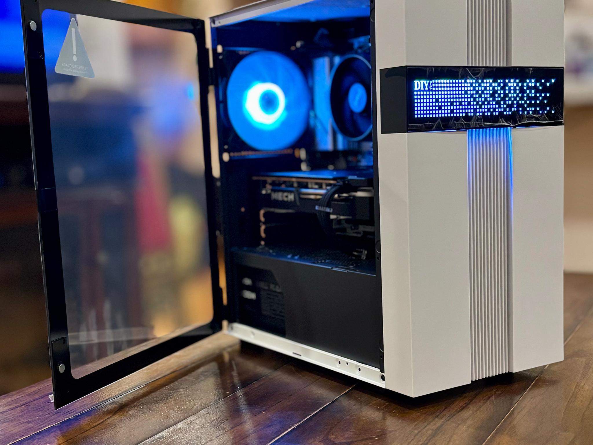 White Gaming PC 1440p/ 1080p 100+ FPS WARZONE & FORTNITE Micro-ATX Mid Tower (Built in RGB Lighting)