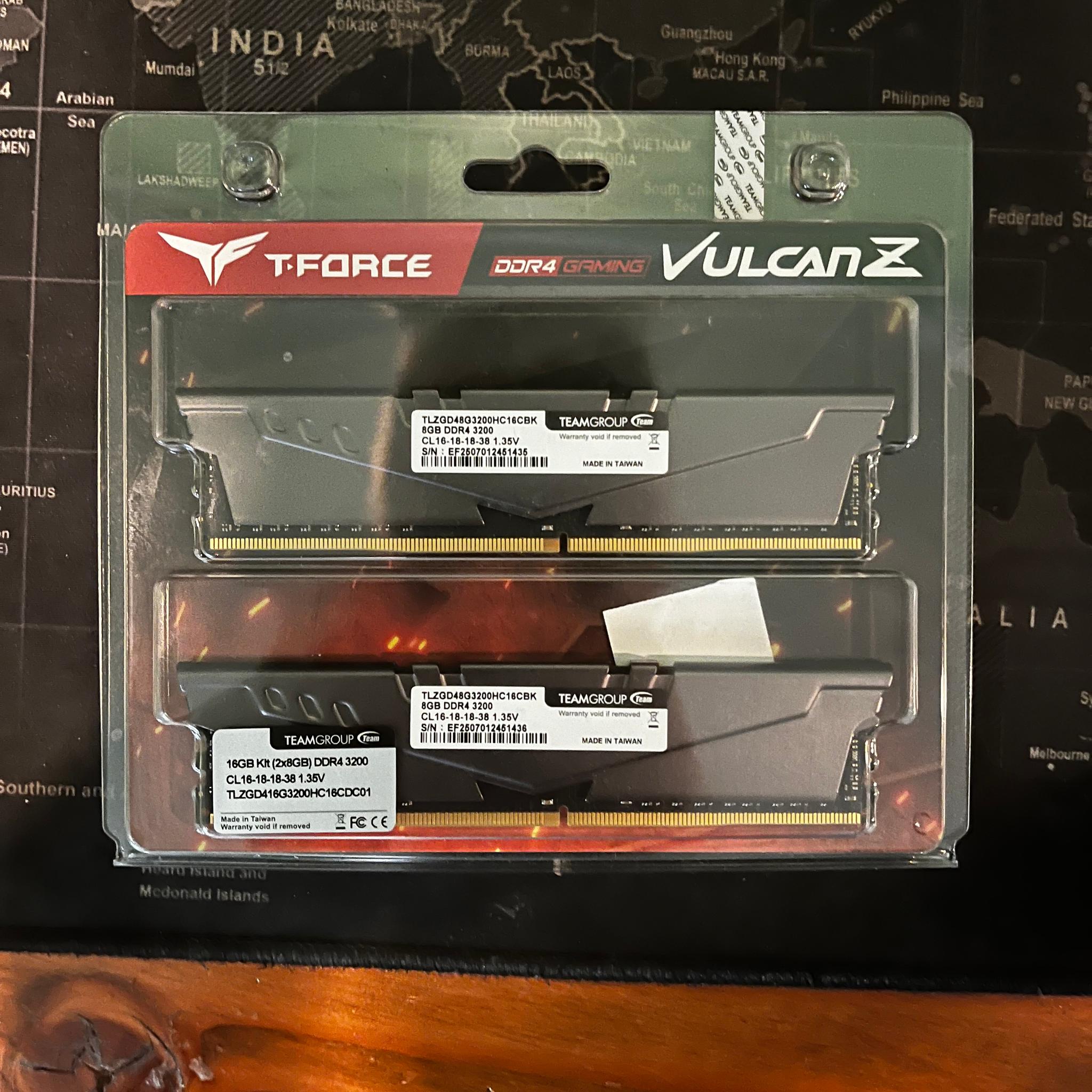 T-FORCE VULCAN Z 16GB (2 x 8GB)