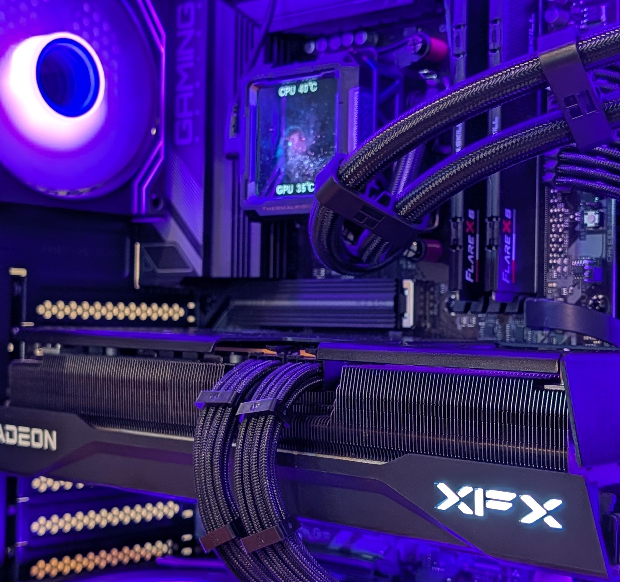 👾 Voidwalker 👾 Ryzen 7 7800X3D | RX 9070 XT | 32GB DDR5 | 2TB SSD