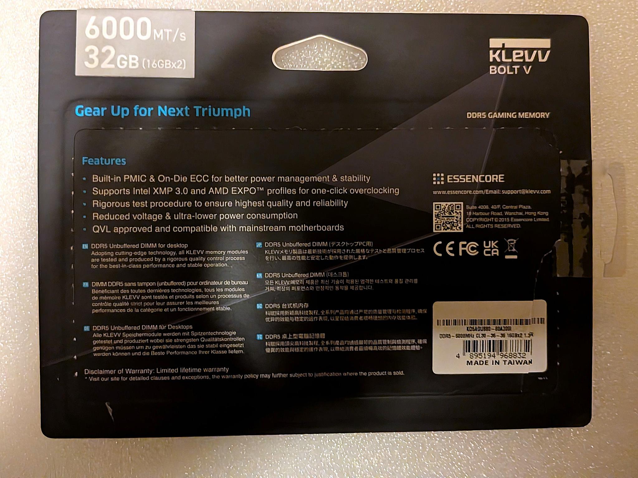 NEW White Klevv Bolt V 32GB (2x16) DDR5 6000MT CL30 memory (open box)