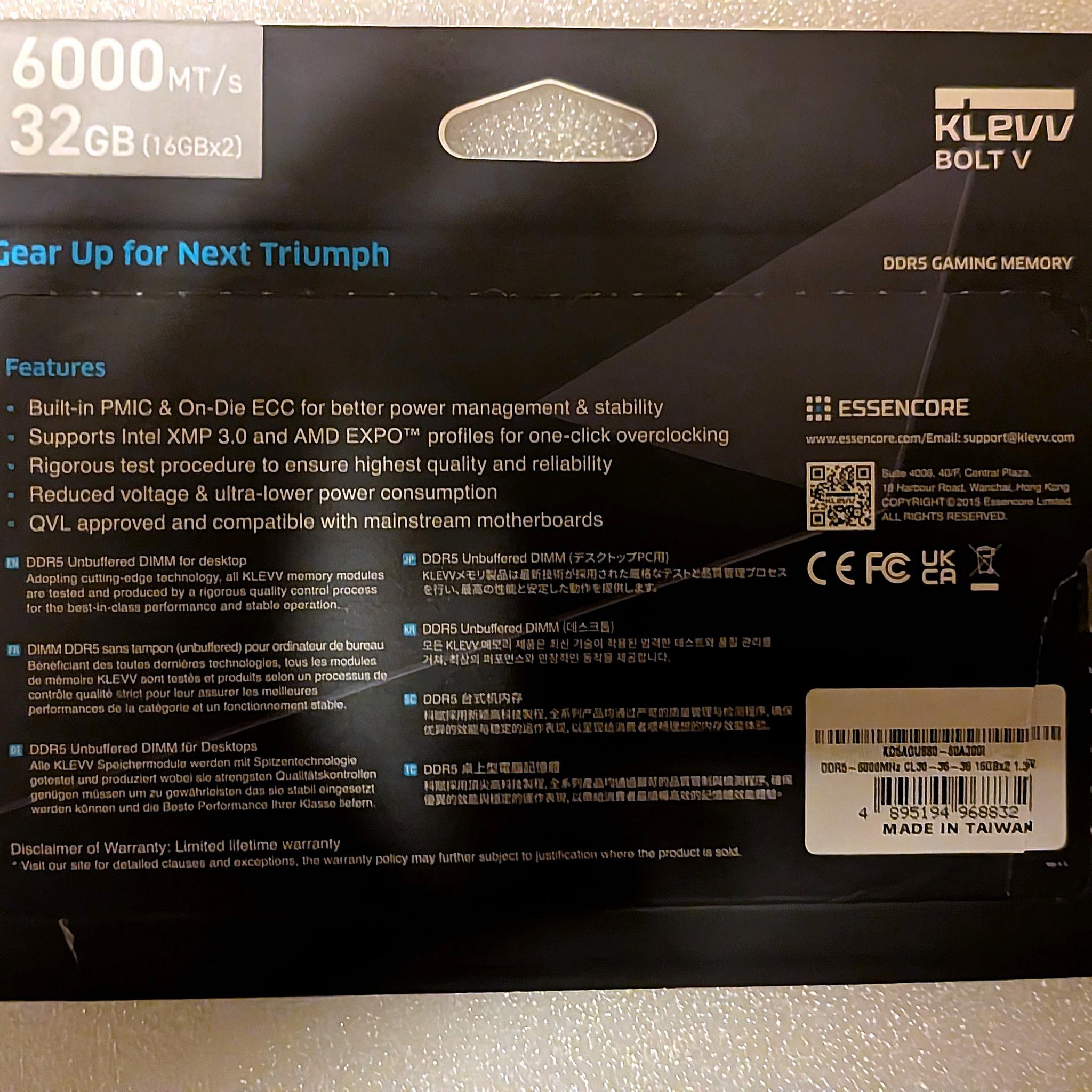 NEW White Klevv Bolt V 32GB (2x16) DDR5 6000MT CL30 memory (open box)