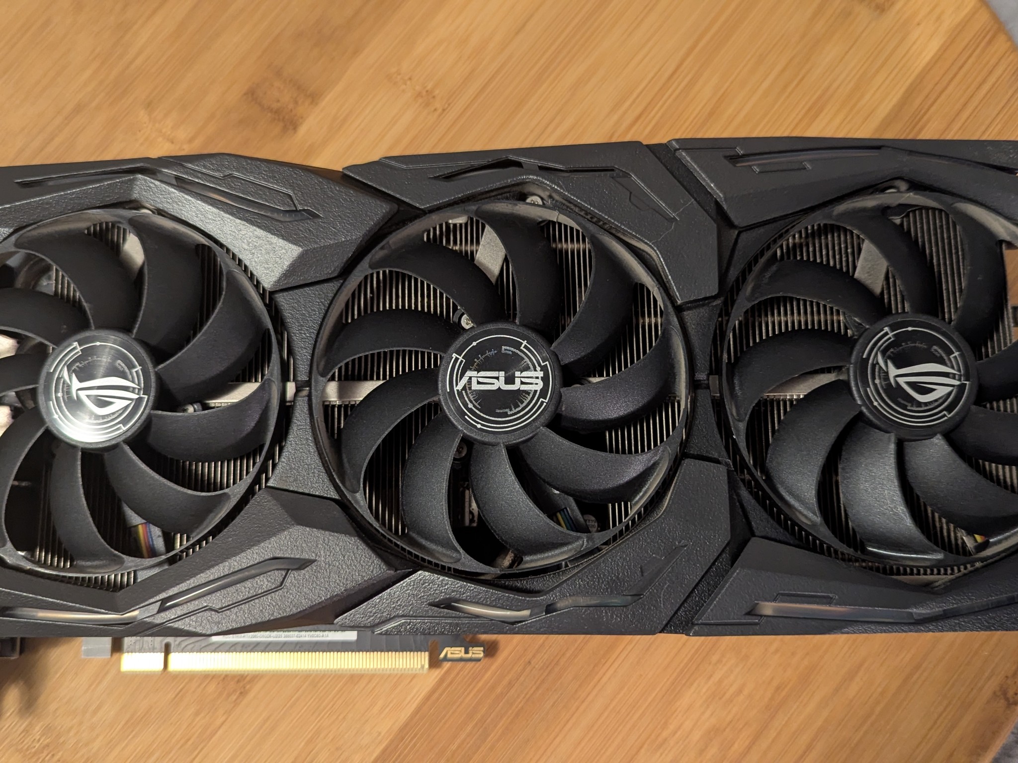 Asus ROG-STRIX-RTX2080-O8G-GAMING