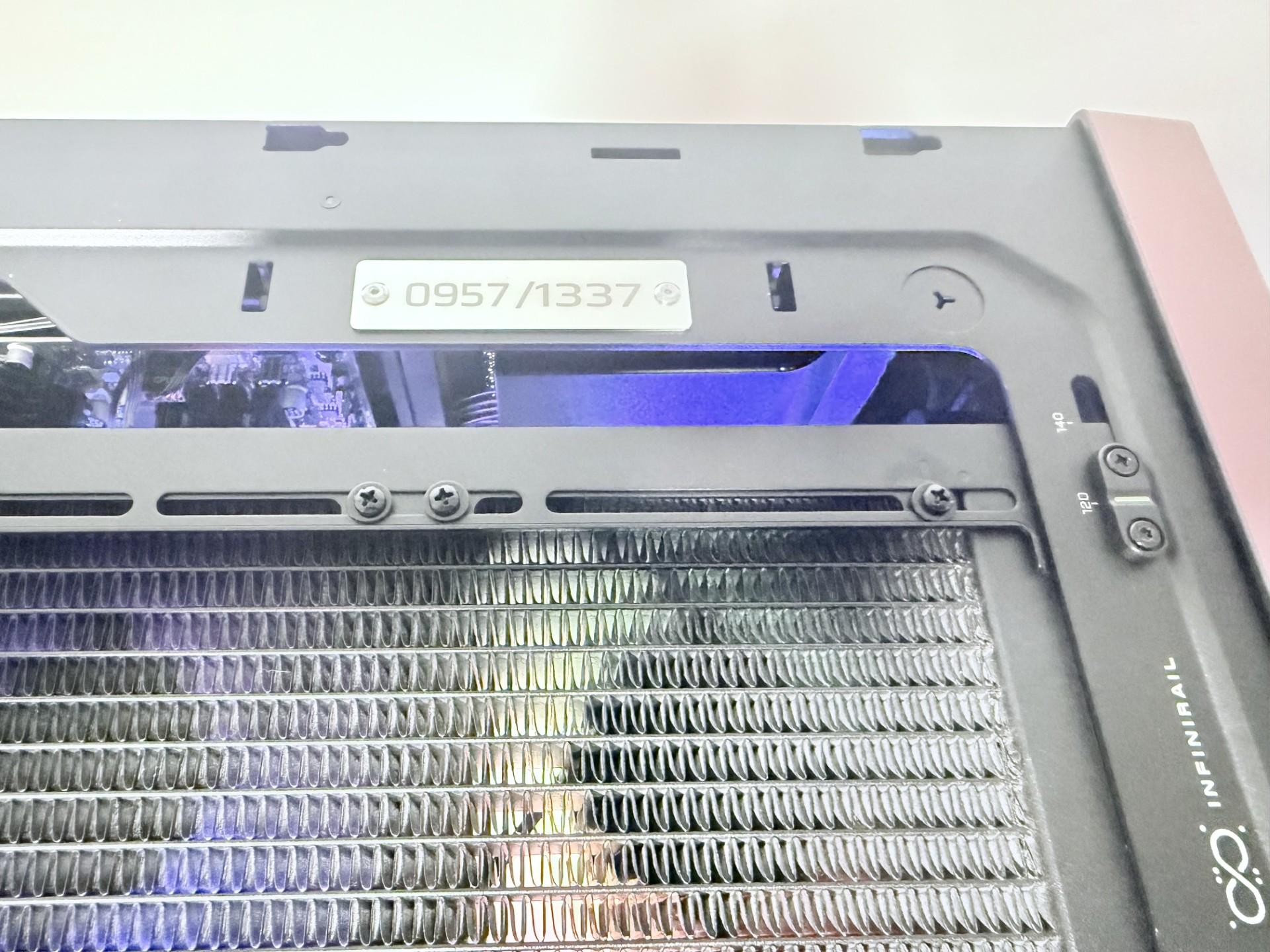 Corsair Galaxy Color Shift RTX 5070 12GB