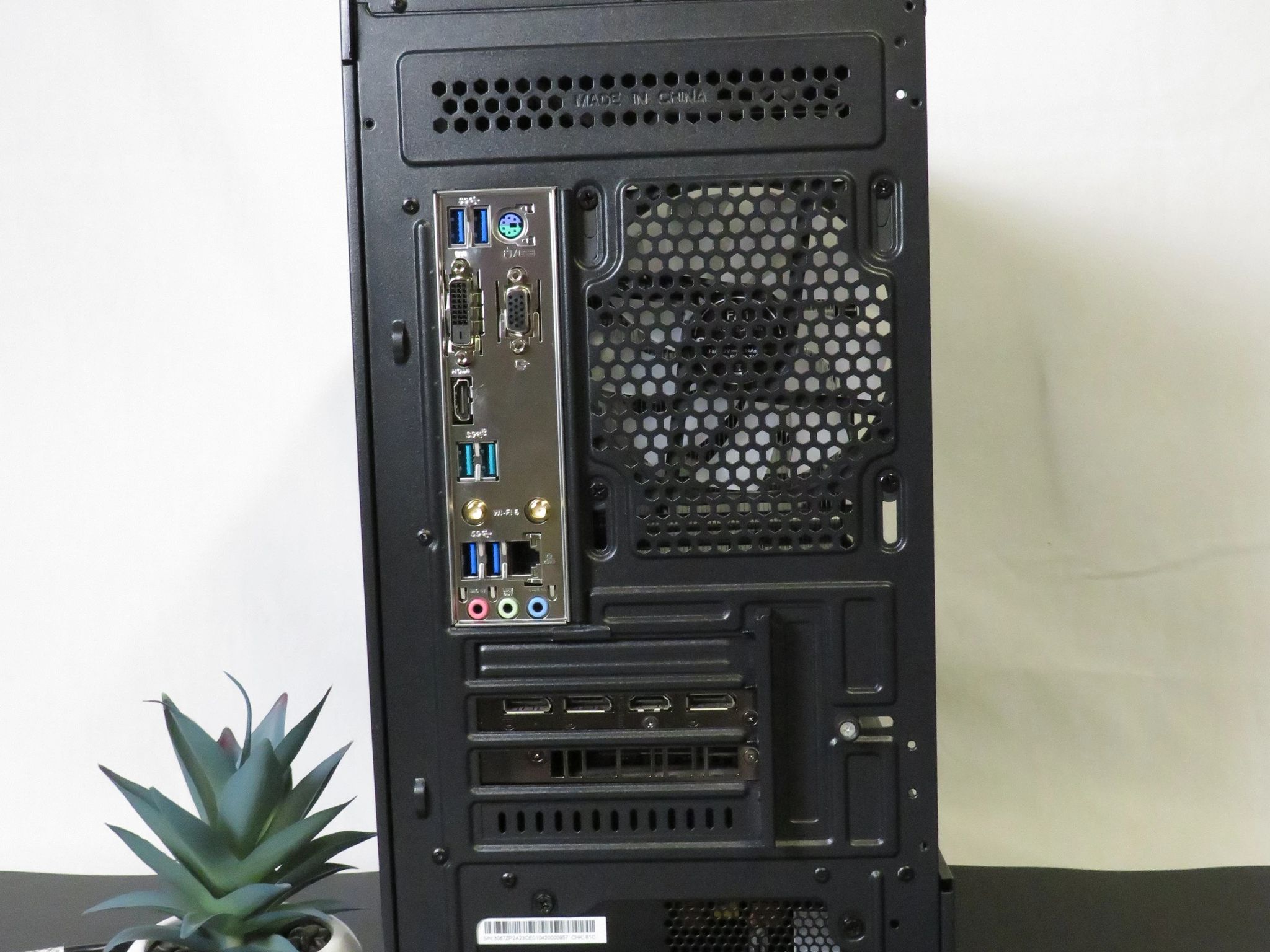 SuperX Performance: Ryzen 5 3600X + RTX 2070 Super + 32 GB DDR4 + 1 TB NVME
