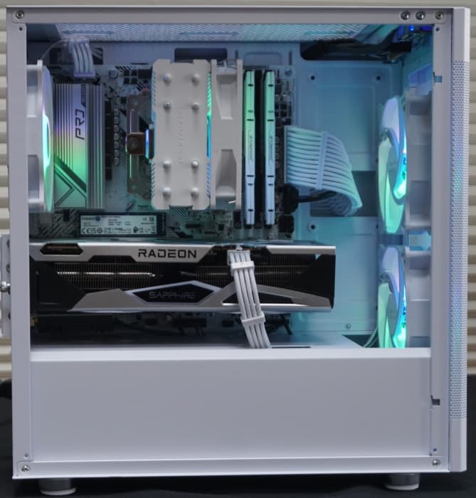 White & Silver 1080p Gaming PC! 5600X | 6650XT | 1TB NVME | 32GB RAM | WIFI/BT | Win 11 Pro