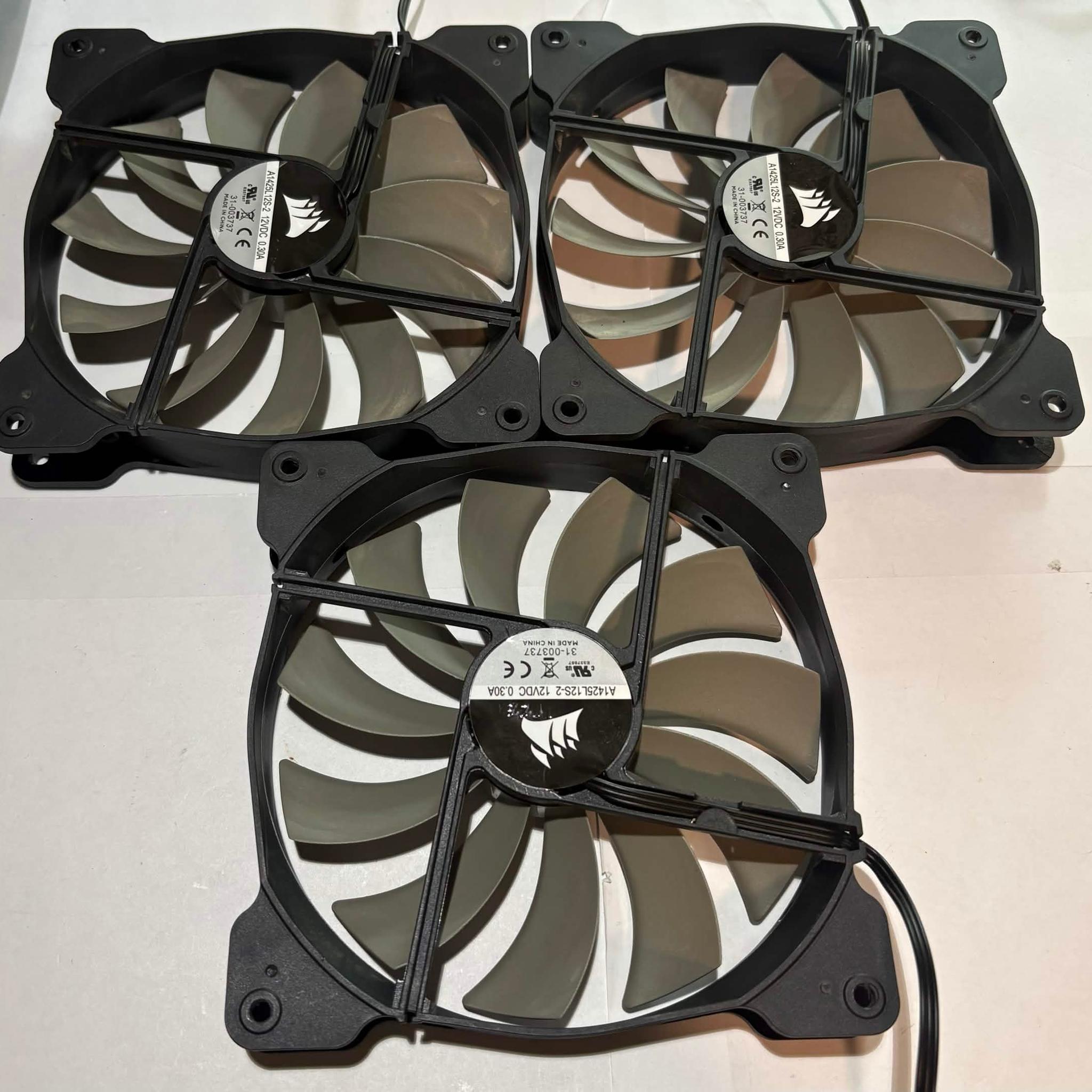 Corsair AF140 Elite 140mm PWM Fans - 3 Pack