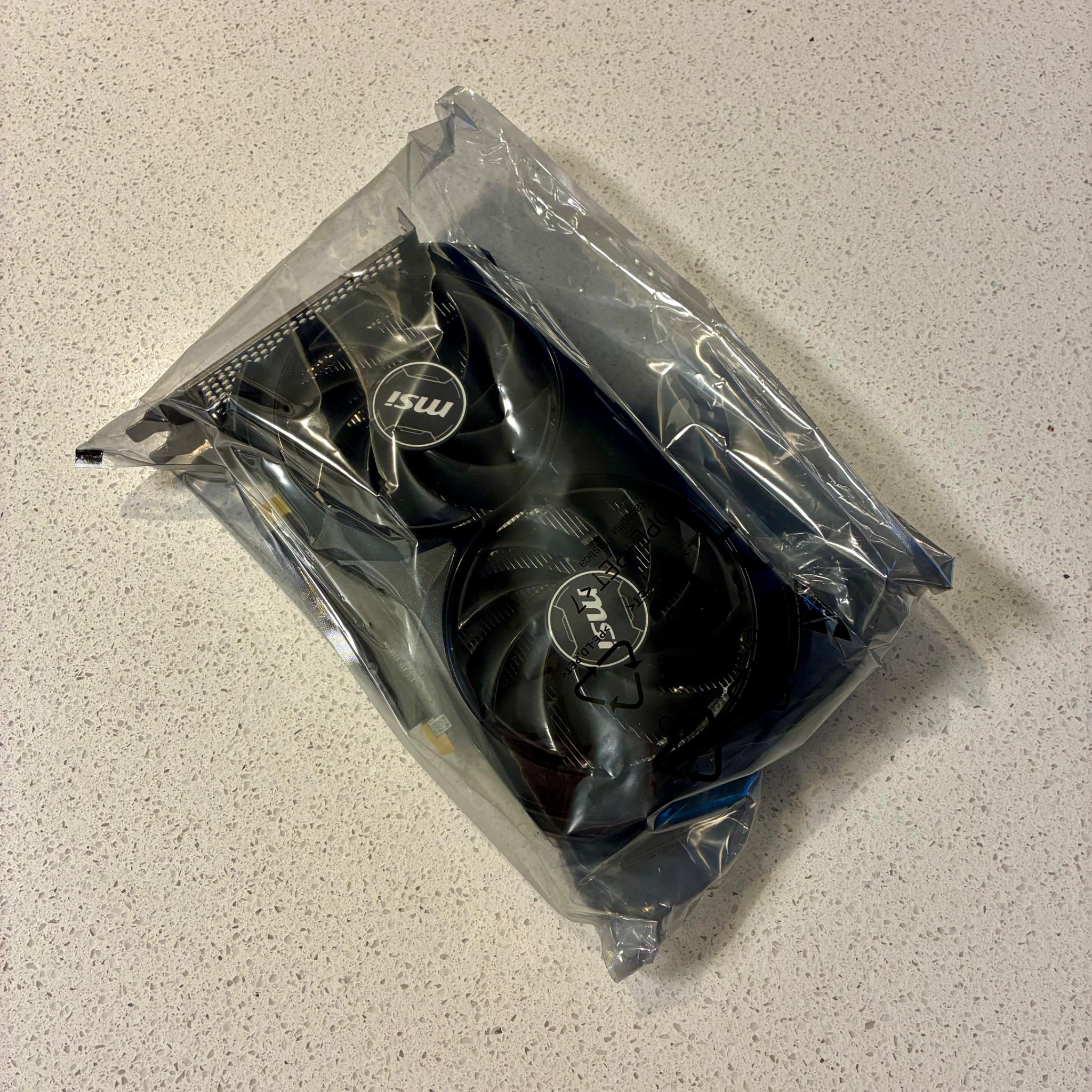 Like New! GeForce RTX 4060 TI VENTUS 2X BLACK 8G OC