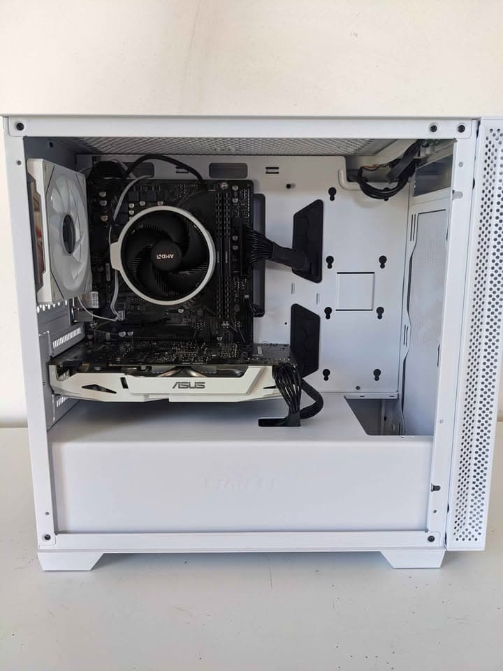 GeForce GTX 1070 Custom Gaming PC - Ryzen 5 2600X, 16GB RAM, 512GB SSD