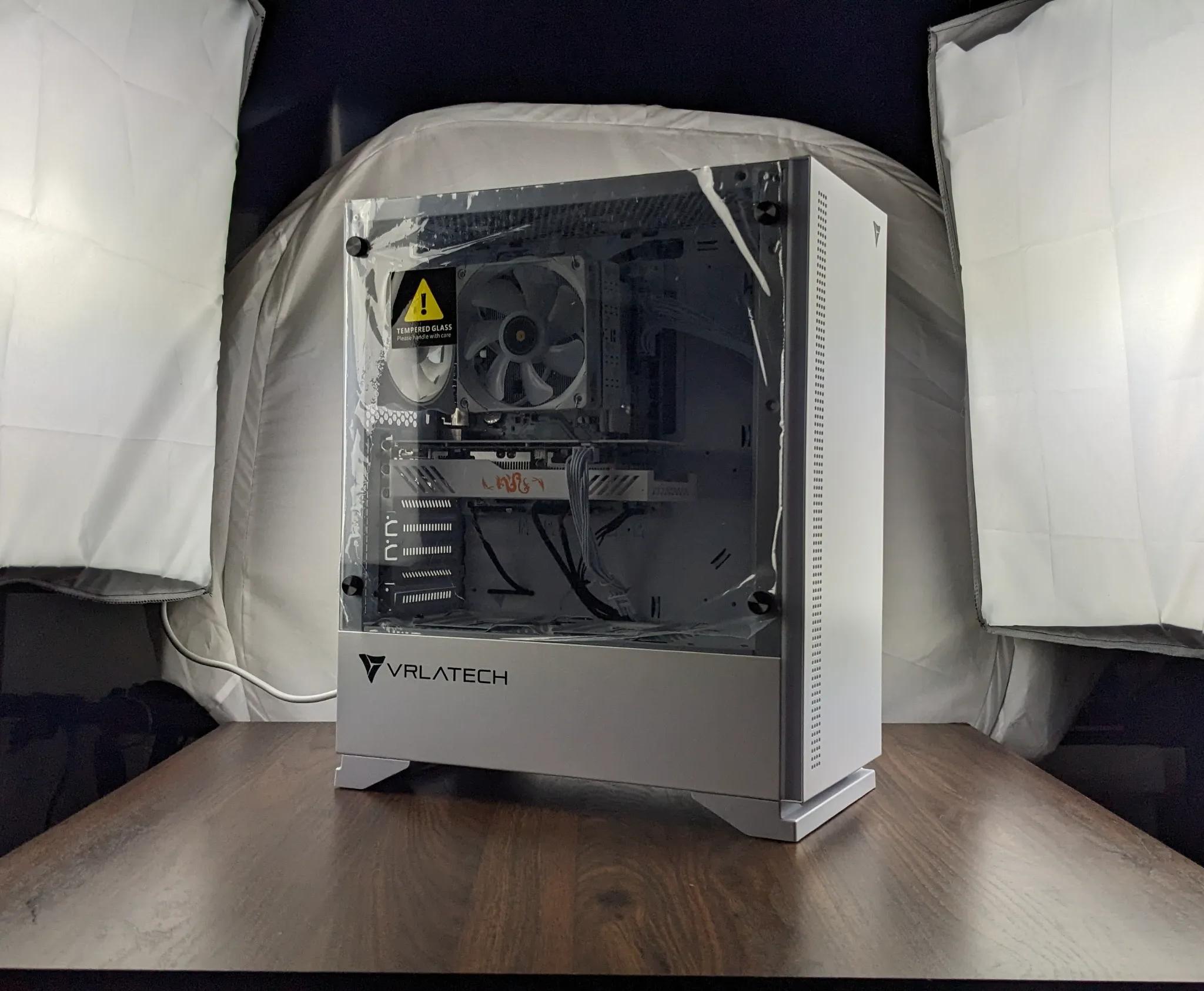 RTX 2060 Super, Ryzen 5 5600X, 2x8GB 3000mz 512GB NVMe All White Out