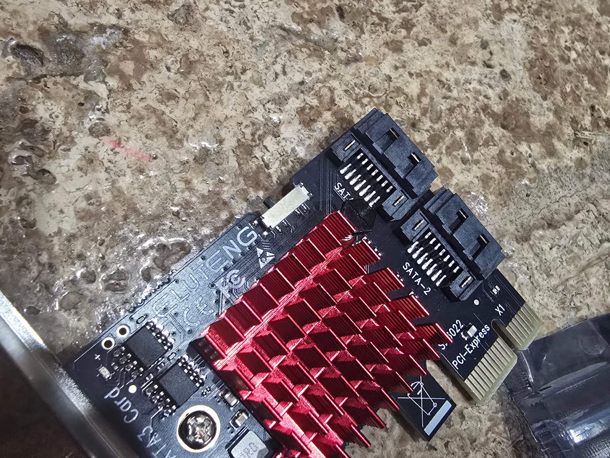 ELUTENG PCIE SATA Expansion Card 2 Ports PCIE to SATA Card 6Gbps