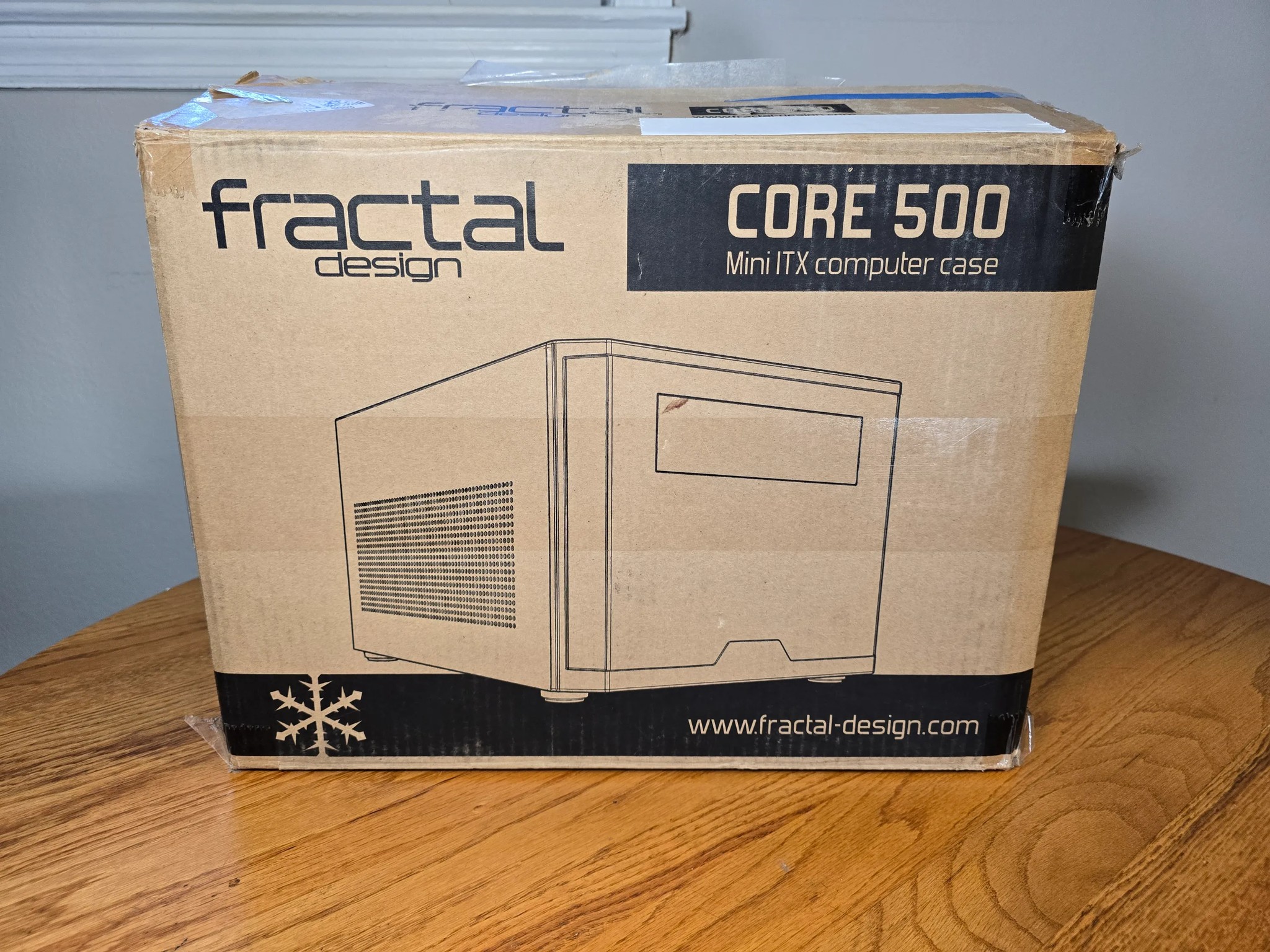 Fractal Design Core 500 Mini ITX Desktop Case *Includes (1) 140mm fan!*