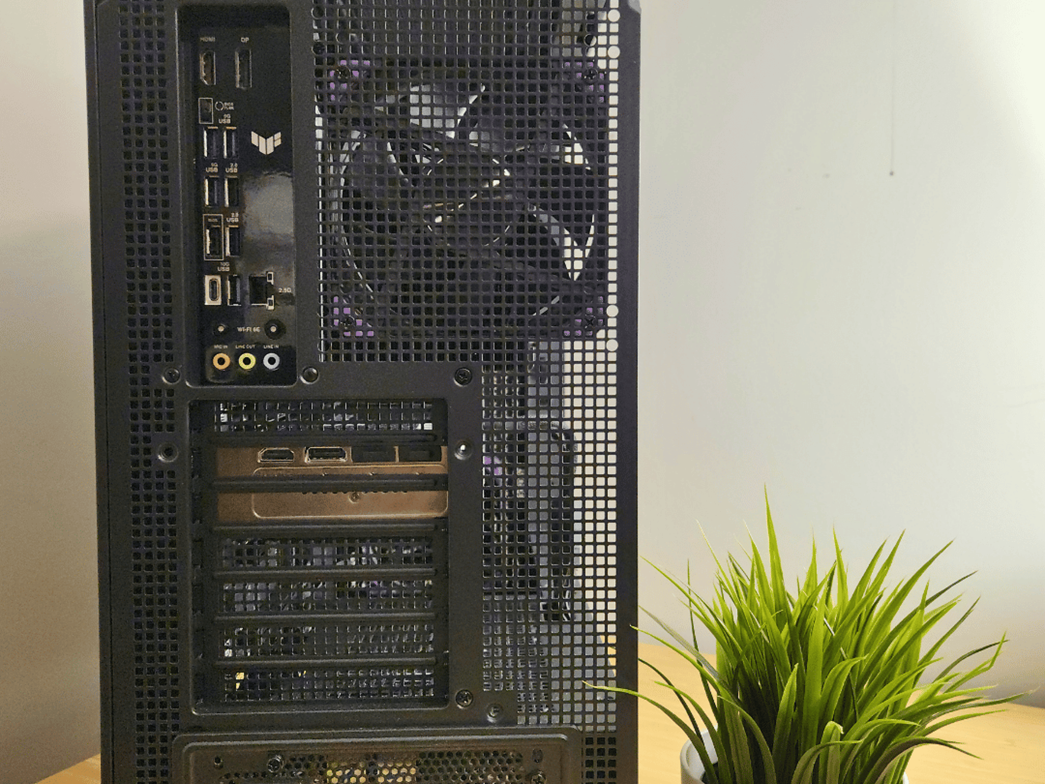 Tarkov META PC Build 2026 | 9850X3D + RTX 5070 Ti Gaming PC