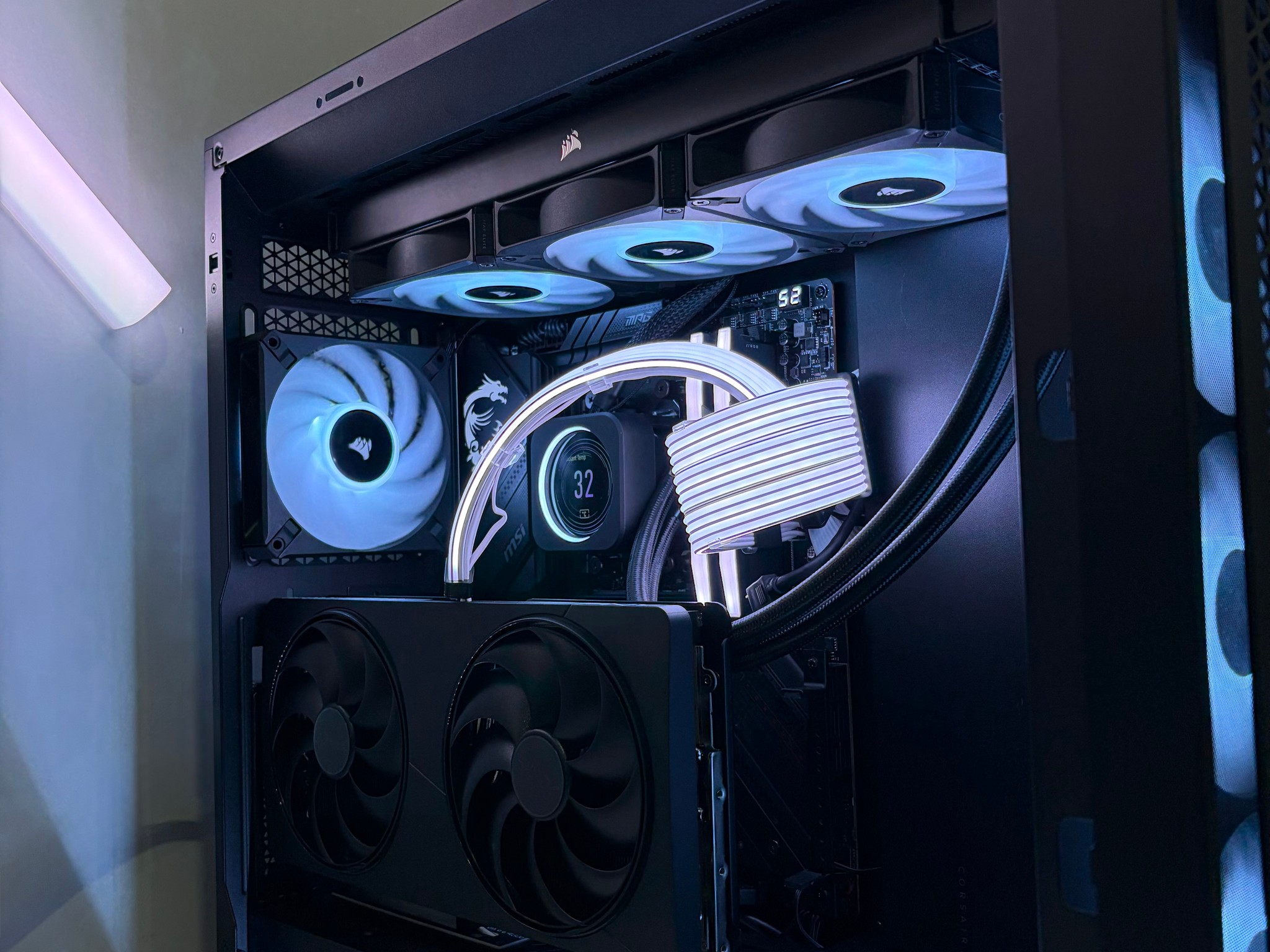 RTX 5080 | Ryzen 7 7800X3D | 32GB DDR5 RAM | 2TB SSD | Gaming PC