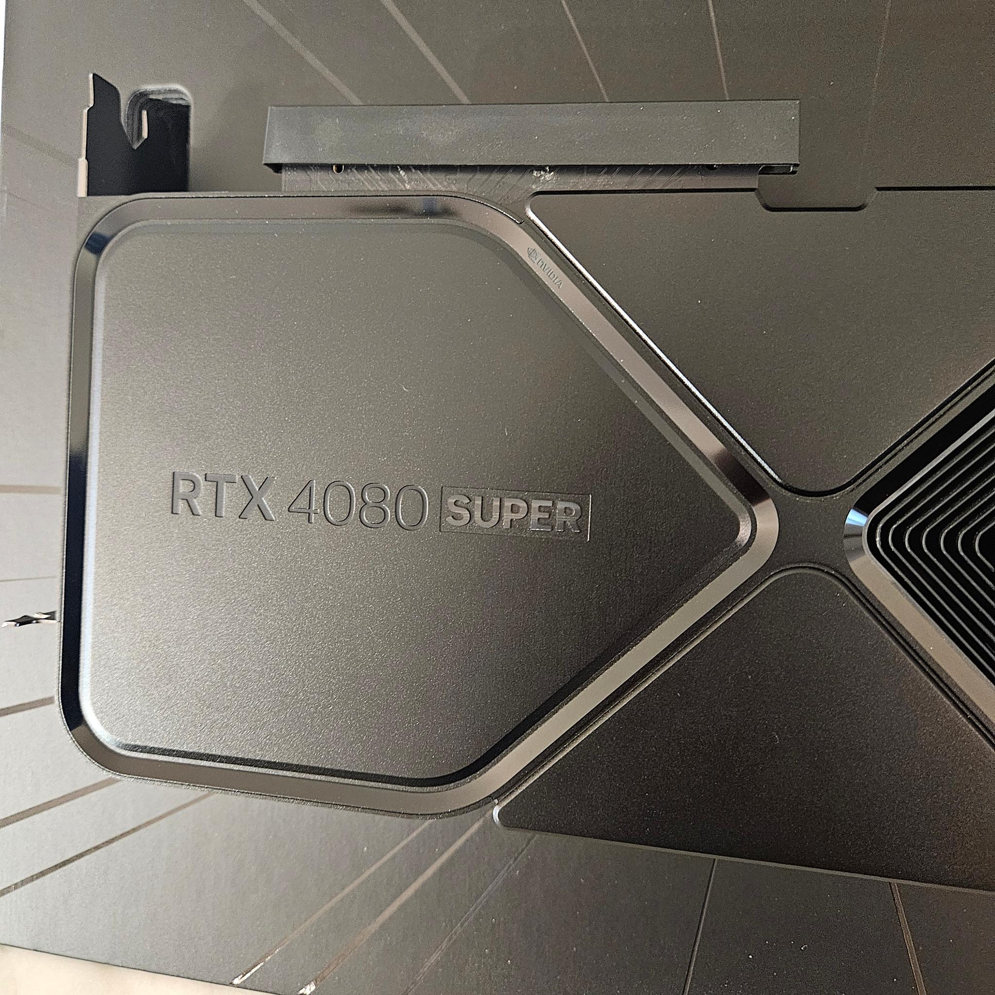 NVIDIA GeForce RTX 4080 SUPER Founders Edition