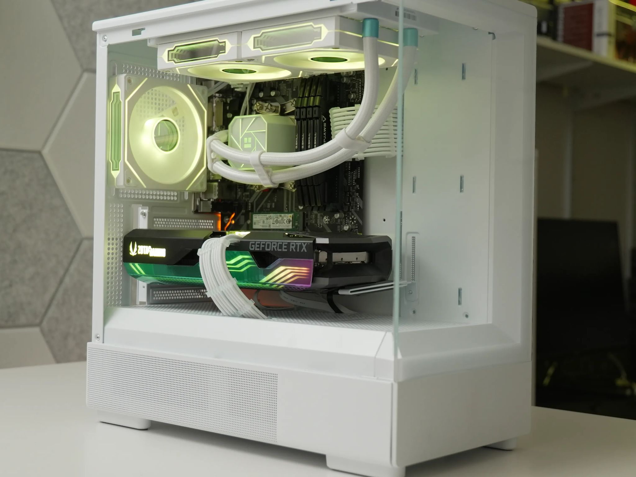 Water Cooled Gaming PC | Ryzen 5 5600x | RTX 3070 | 32GB RAM | WIN 11 | WIFI |