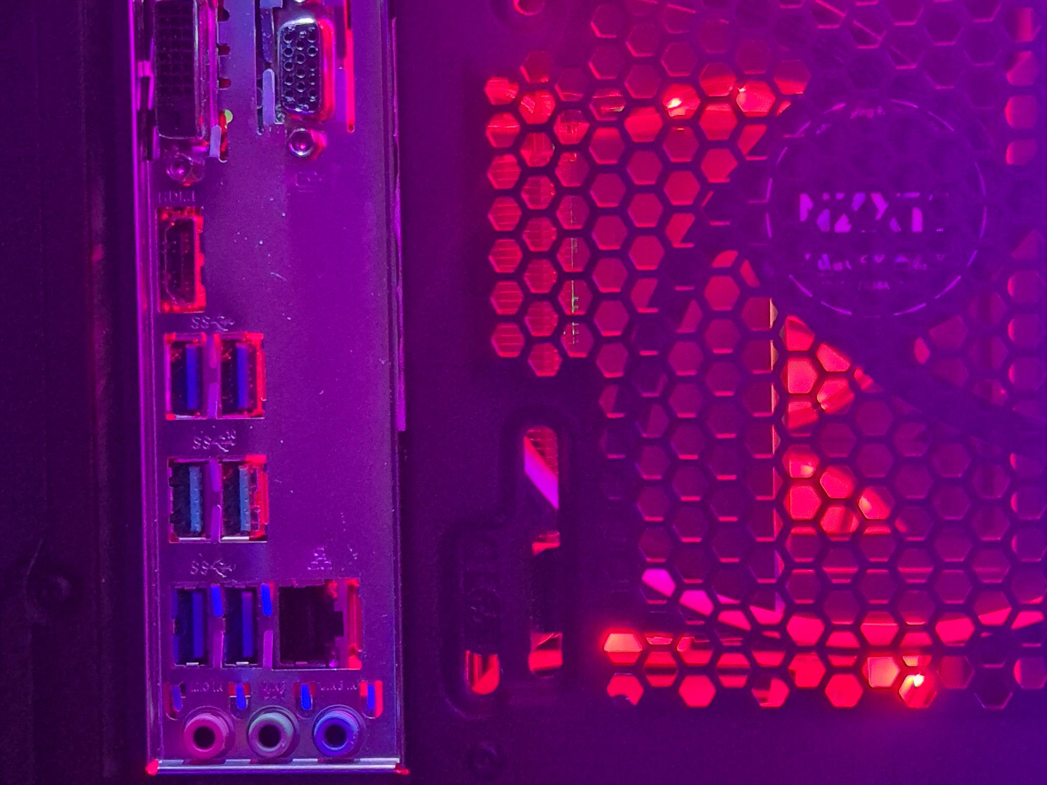 GeForce RTX 4060 Custom Gaming PC - Ryzen 7 3800X - 16GB RAM - 512GB SSD