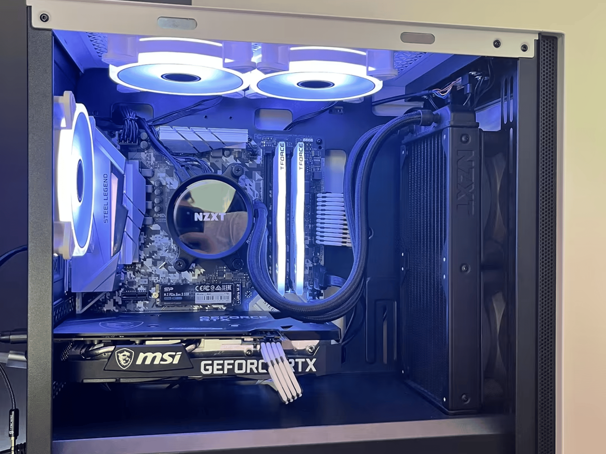 Custom Gaming PC (RTX 3060 Ti / Ryzen 5 3600 / 16gb RAM)