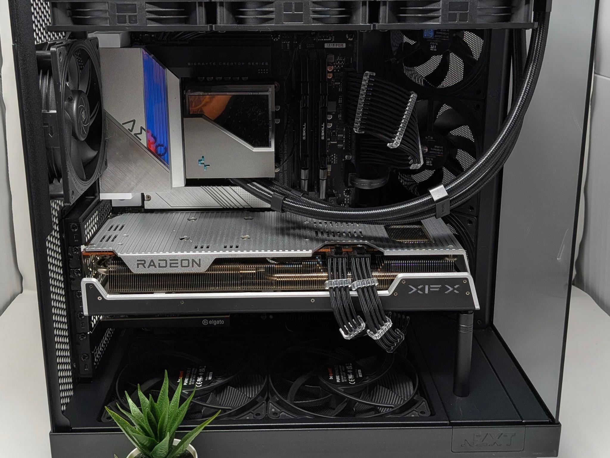 Midnight Chill | Intel i5-12600k | AMD RX 7800 XT | 32gb RAM | Samsung 990 Pro 2TB