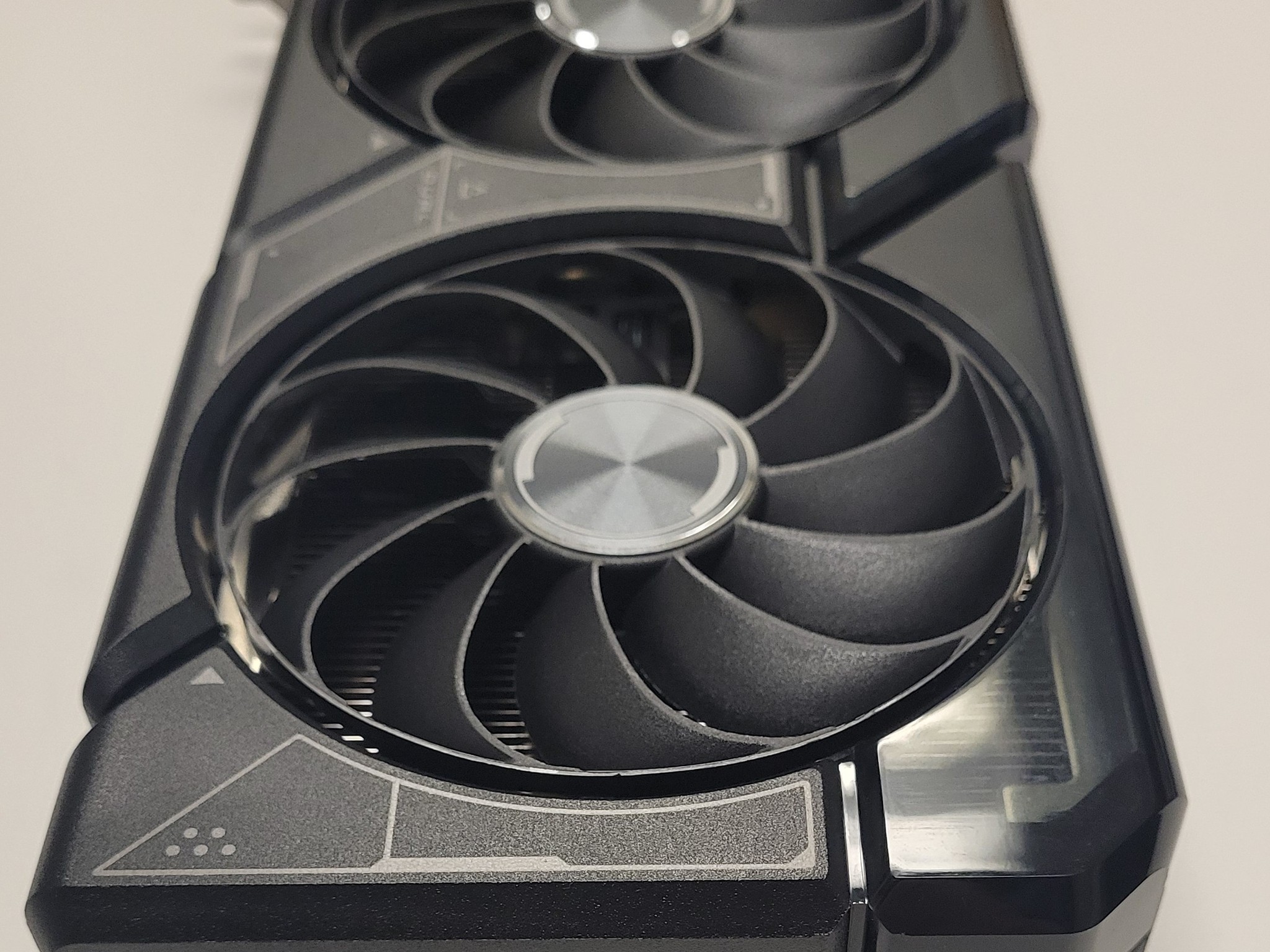 Asus Dual OC RTX 4070 12GB