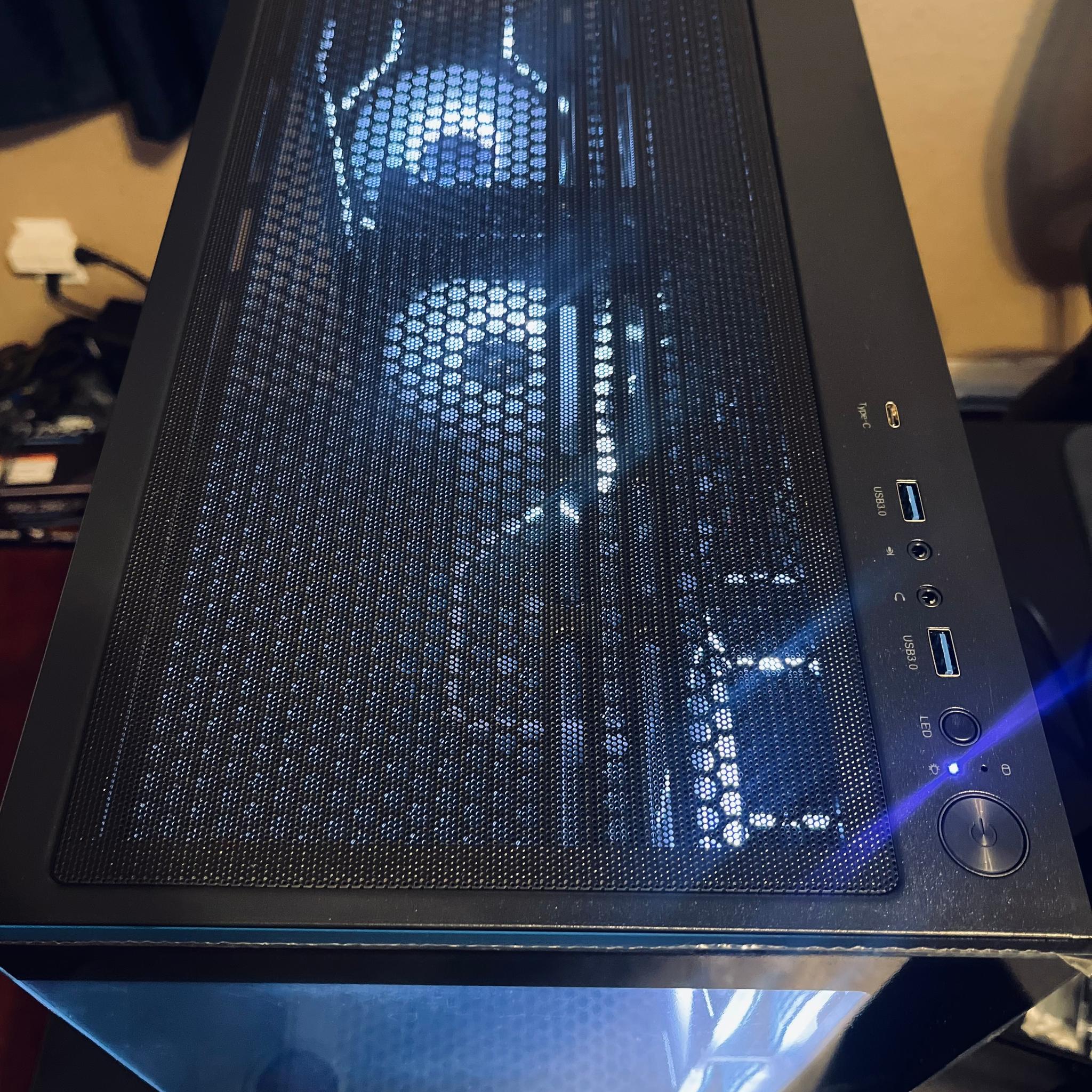 Pro Gaming PC |RTX 3080 // Ryzen 7 5700x3D // 32GB DDR4|