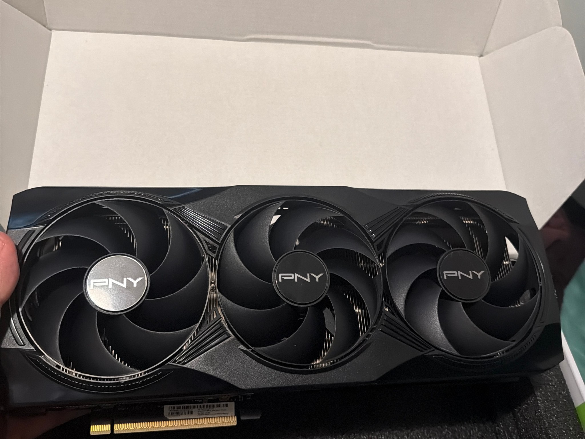 PNY GeForce RTX 5080 Overclocked Triple Fan