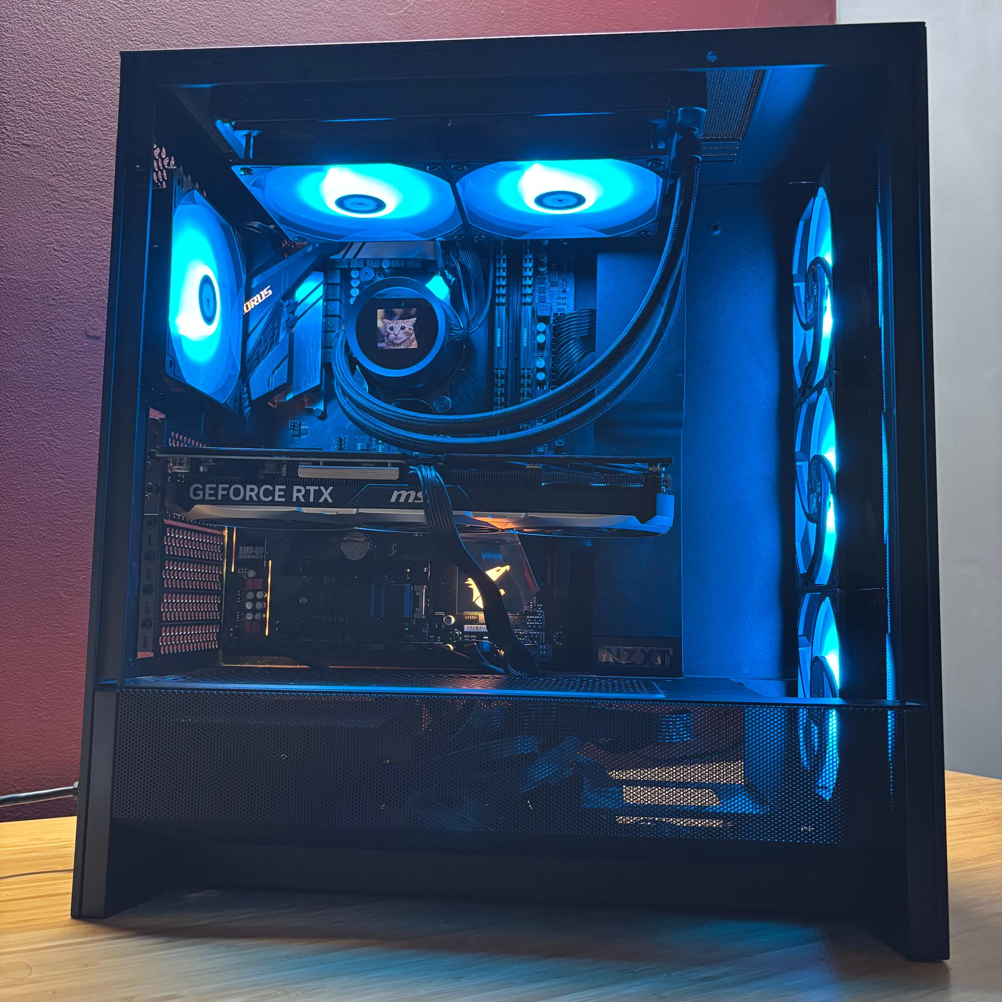 GeForce RTX 4070 Custom Gaming PC - Ryzen 7 5700X, 32GB RAM, 1TB NVMe SSD