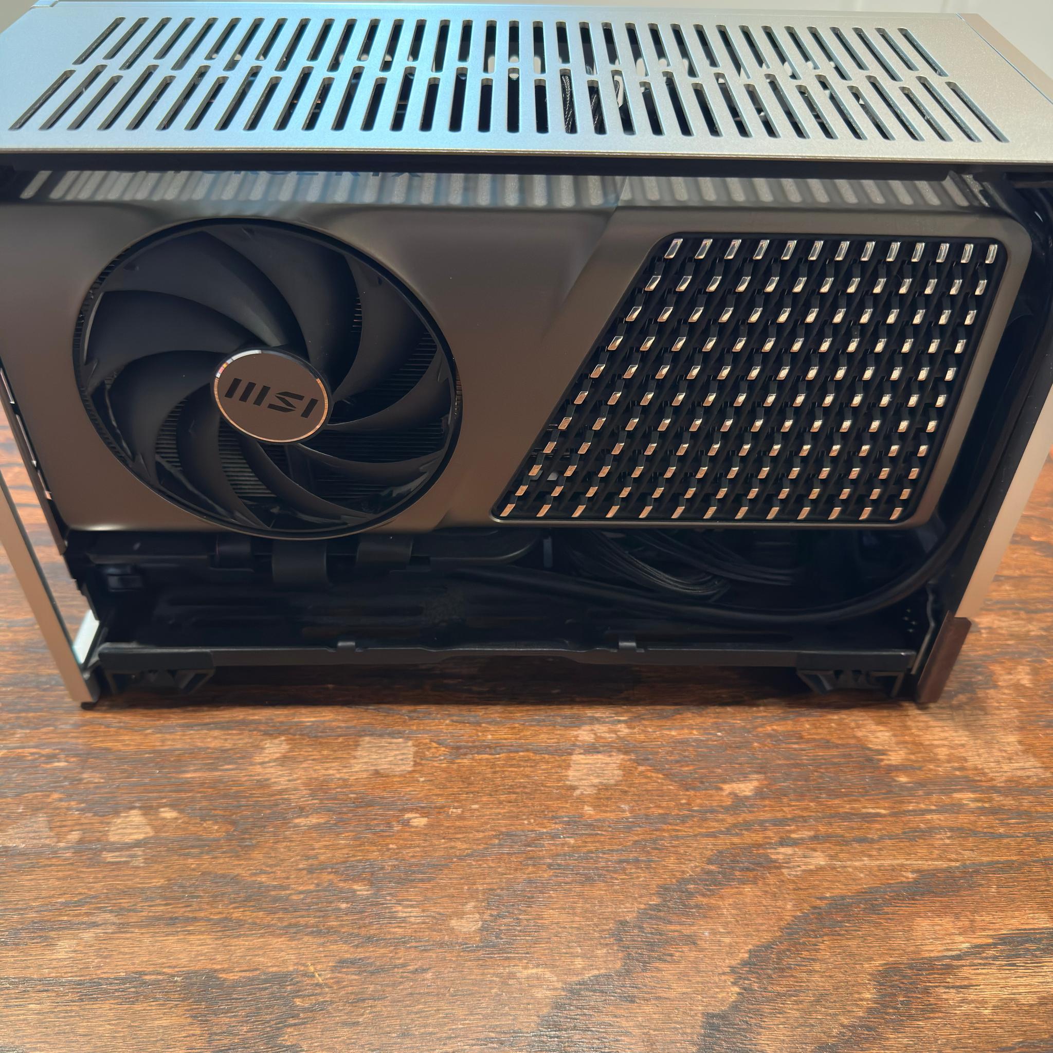 Minimalist RTX 4070TI Super X Ryzen 7 7800X3D PRO PC