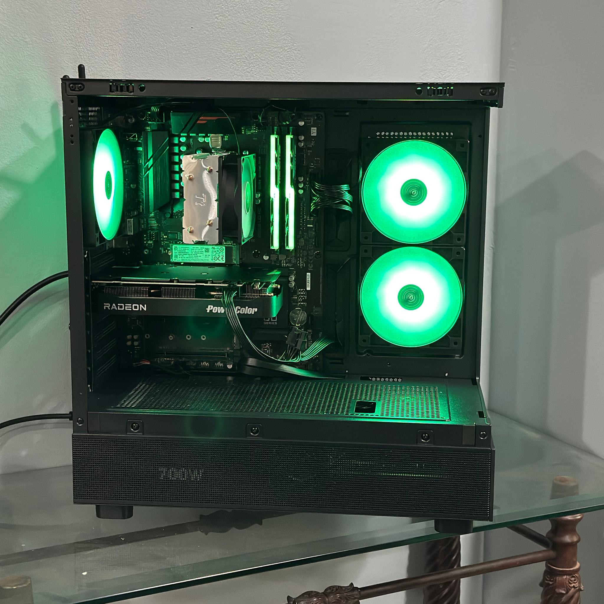 Rx 9060 Xt 16gb, 1440p black gaming pc Beast