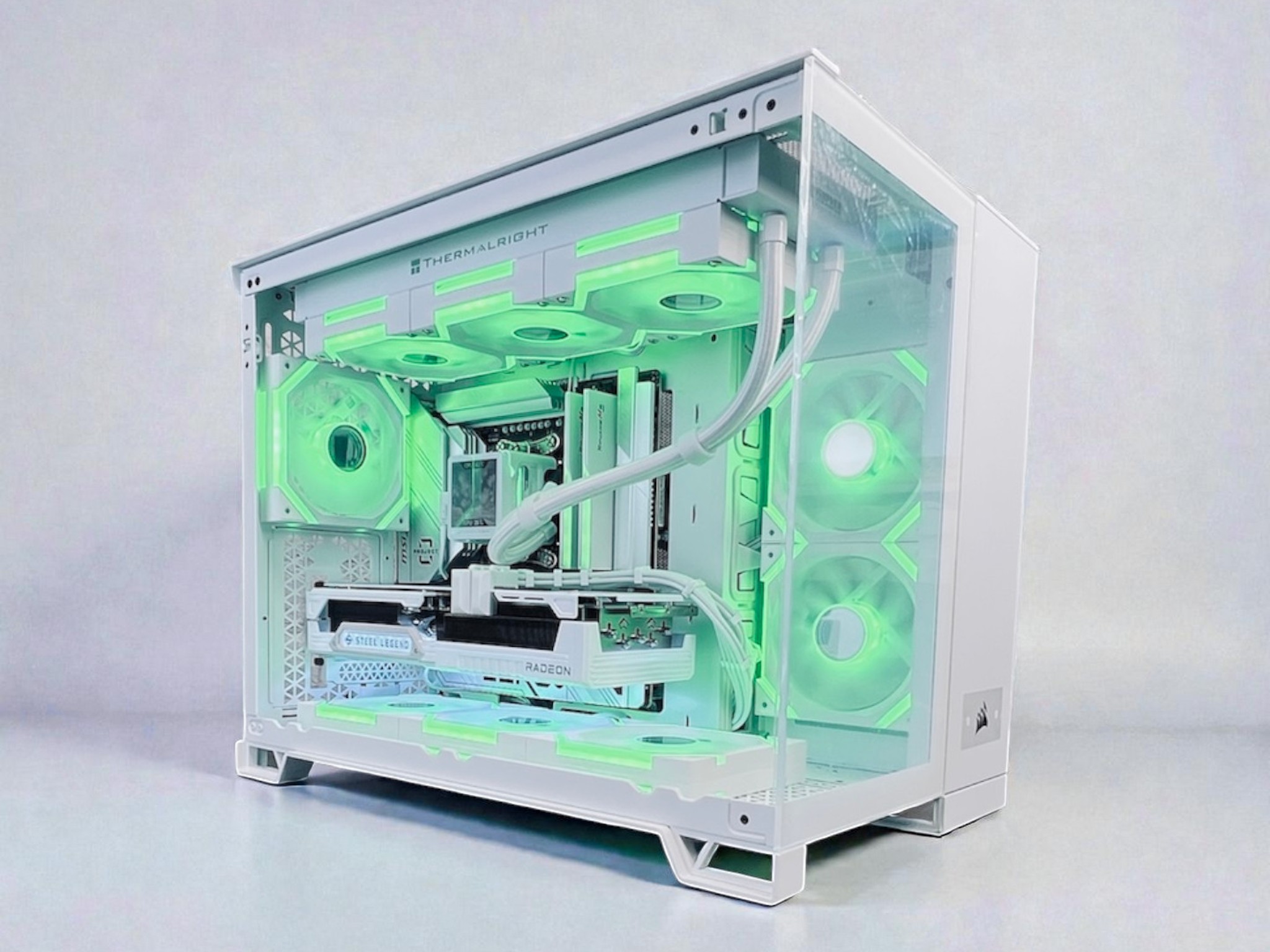 Ryzen 7 9800X3D | RX 9070 XT | 32GB DDR5 | 2 TB M.2 | WIFI 6 |  White Gamer
