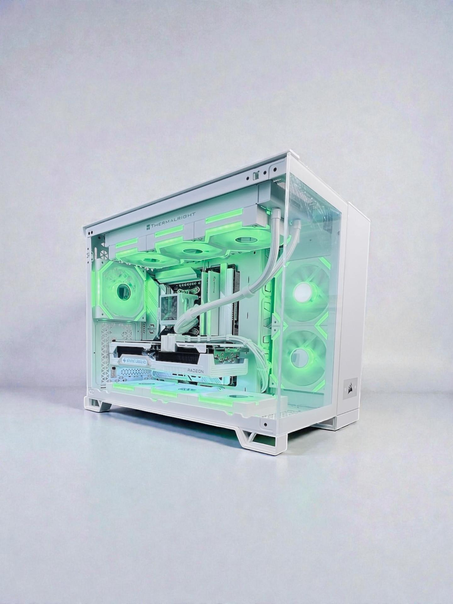 Ryzen 7 9800X3D | RX 9070 XT | 32GB DDR5 | 2 TB M.2 | WIFI 6 |  White Gamer