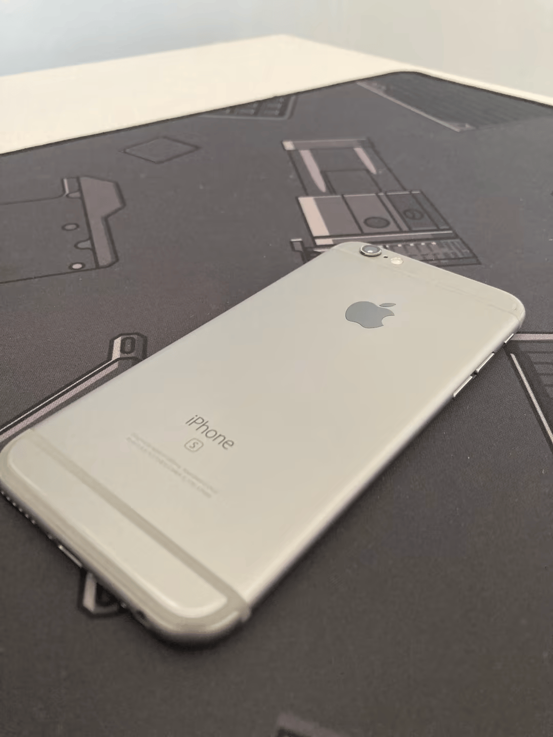 Apple Iphone 6s 32gb - Space Gray