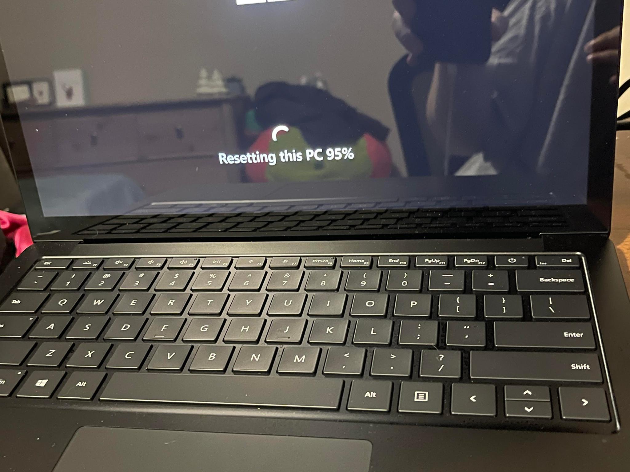 Microsoft Surface Laptop i7 16GB 512GB SSD Matte Black