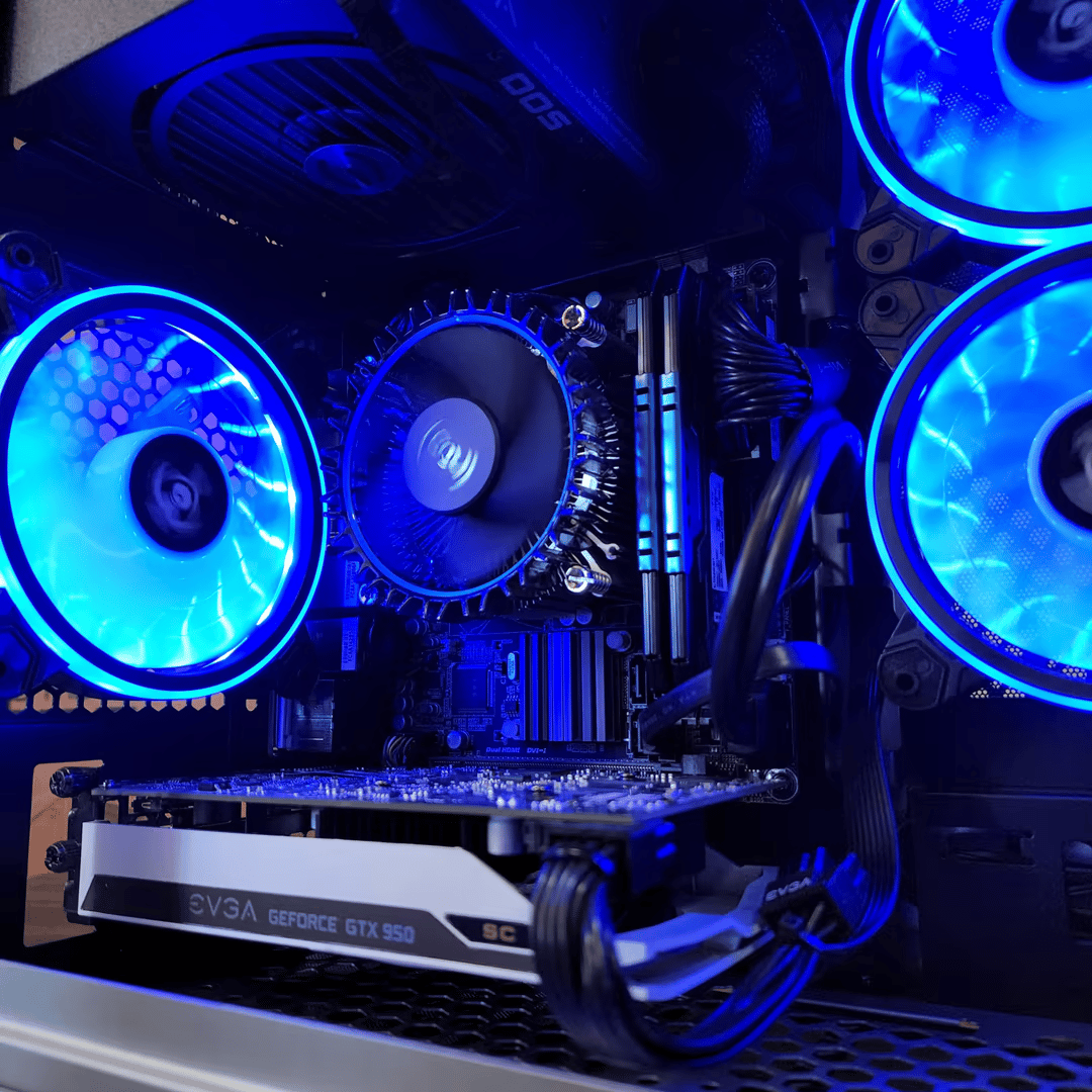  Intel Core i5 4570 // Nvidia GeForce GTX 950 // 16GB 1600MHz