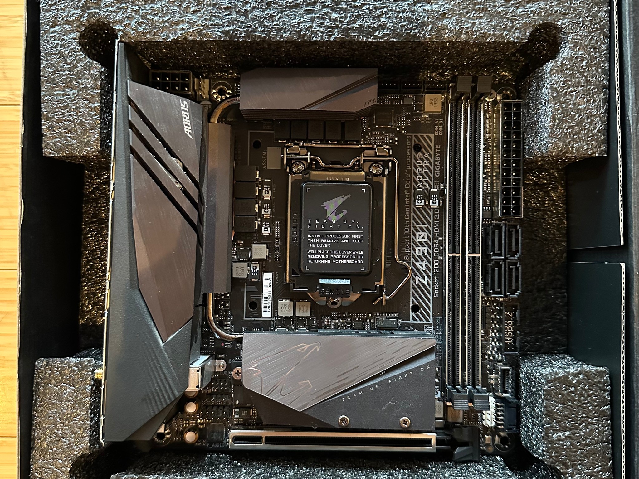 Gigabyte Z490I AORUS ULTRA Mini ITX LGA1200 Motherboard (Lightly Used, In Box)