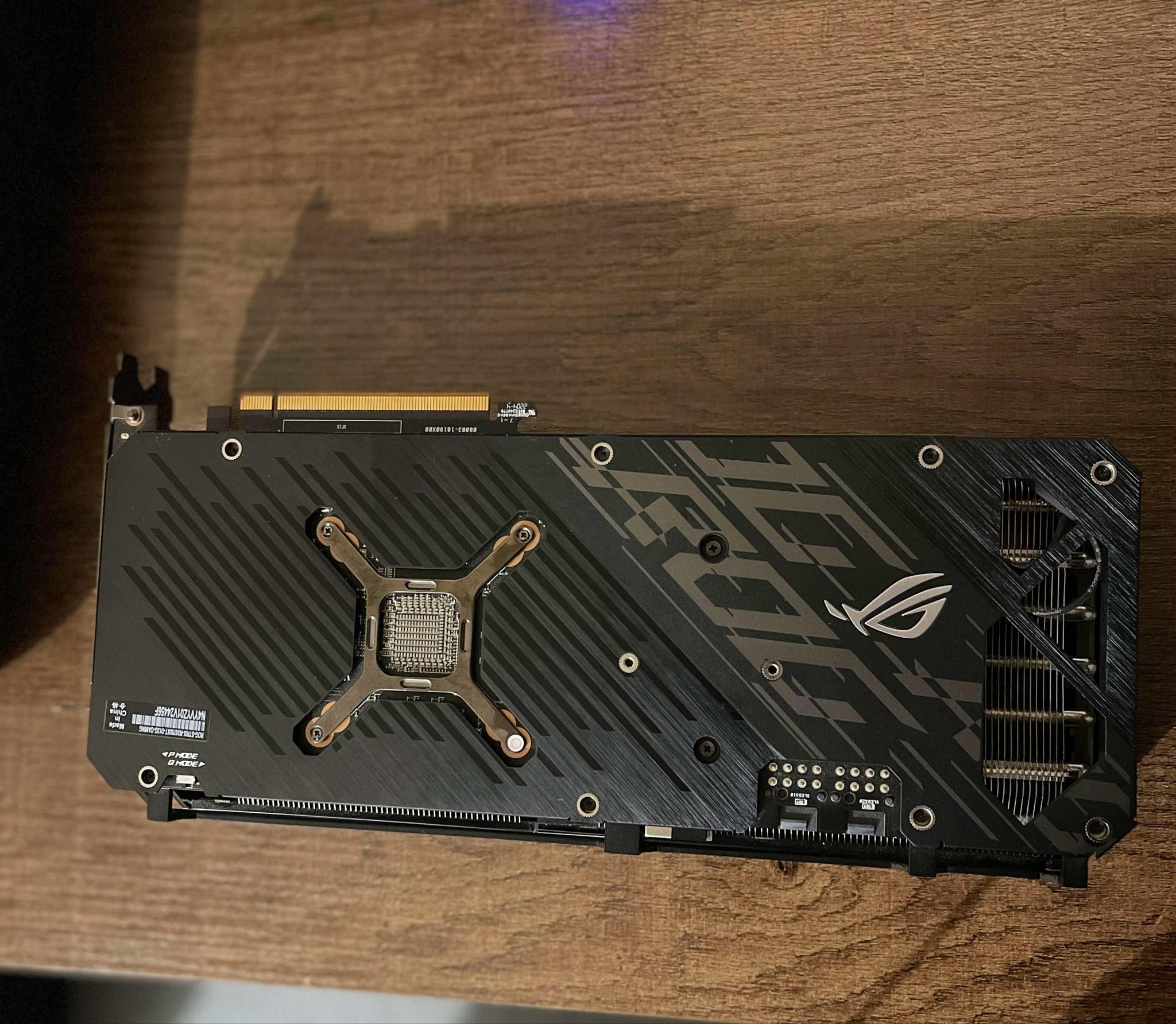 ASUS ROG Strix Radeon RX 6750 XT 12GB GDDR6 - Excellent Condition